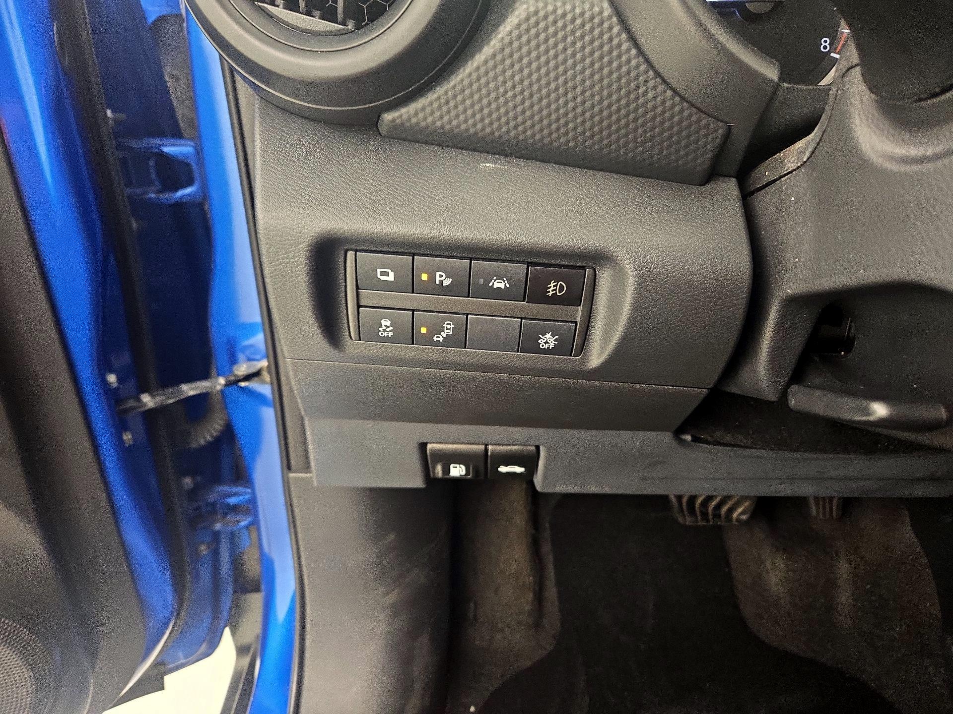Thumbnail: 2021 Nissan Kicks - 13