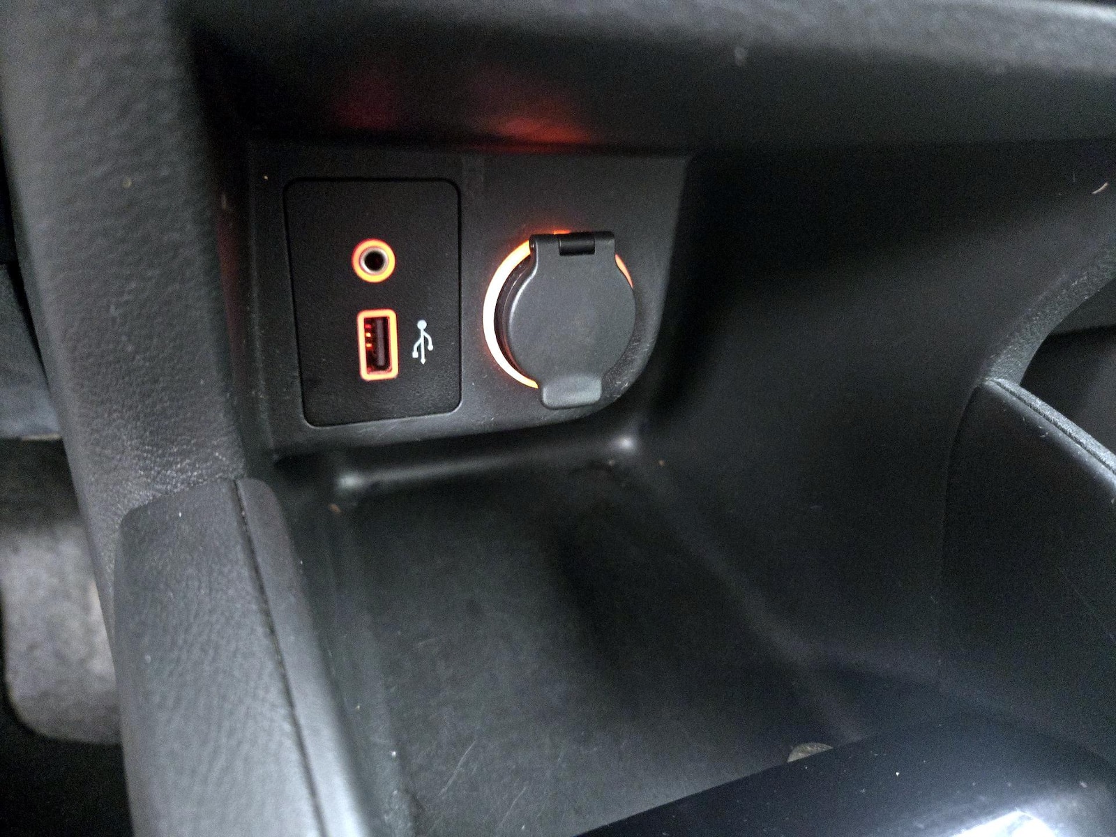 2021 Nissan Kicks S - Photo 19