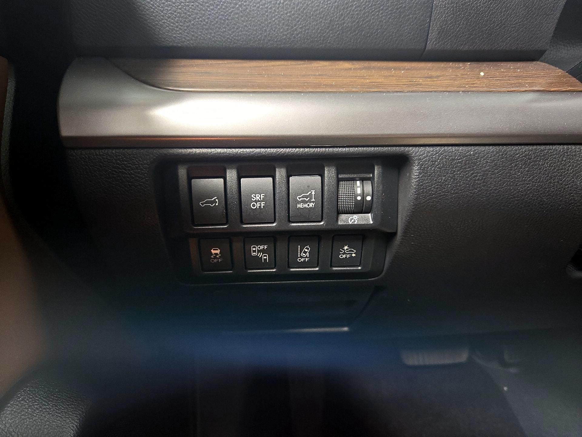 Thumbnail: 2017 Subaru Outback - 13