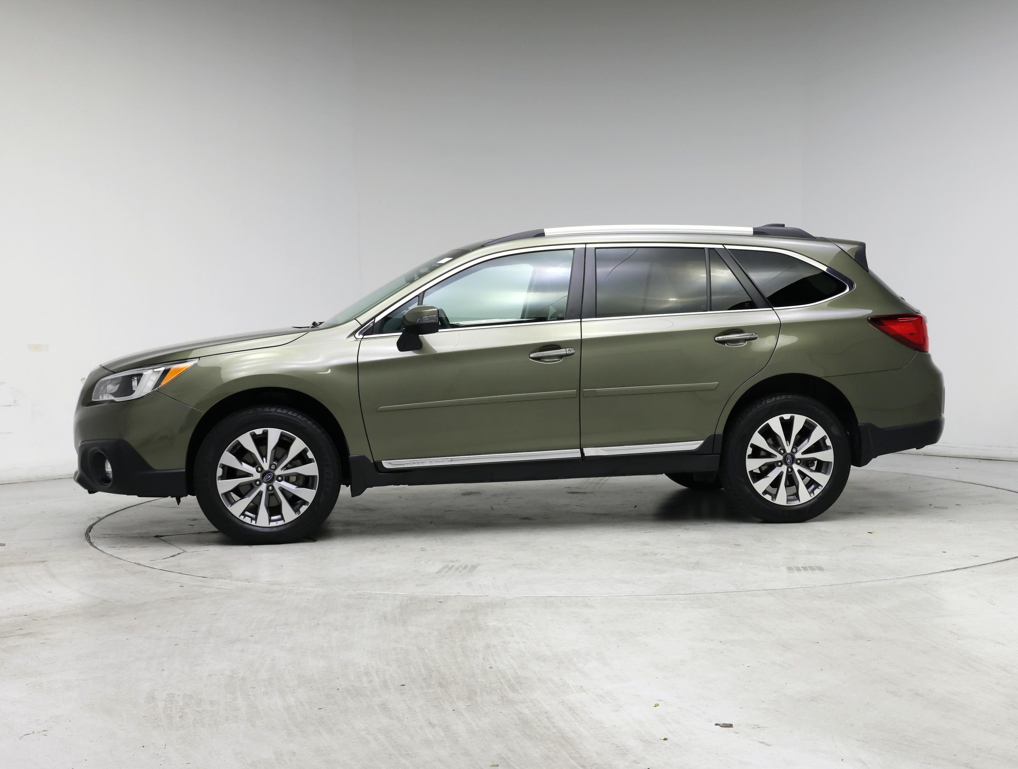 Thumbnail: 2017 Subaru Outback - 3