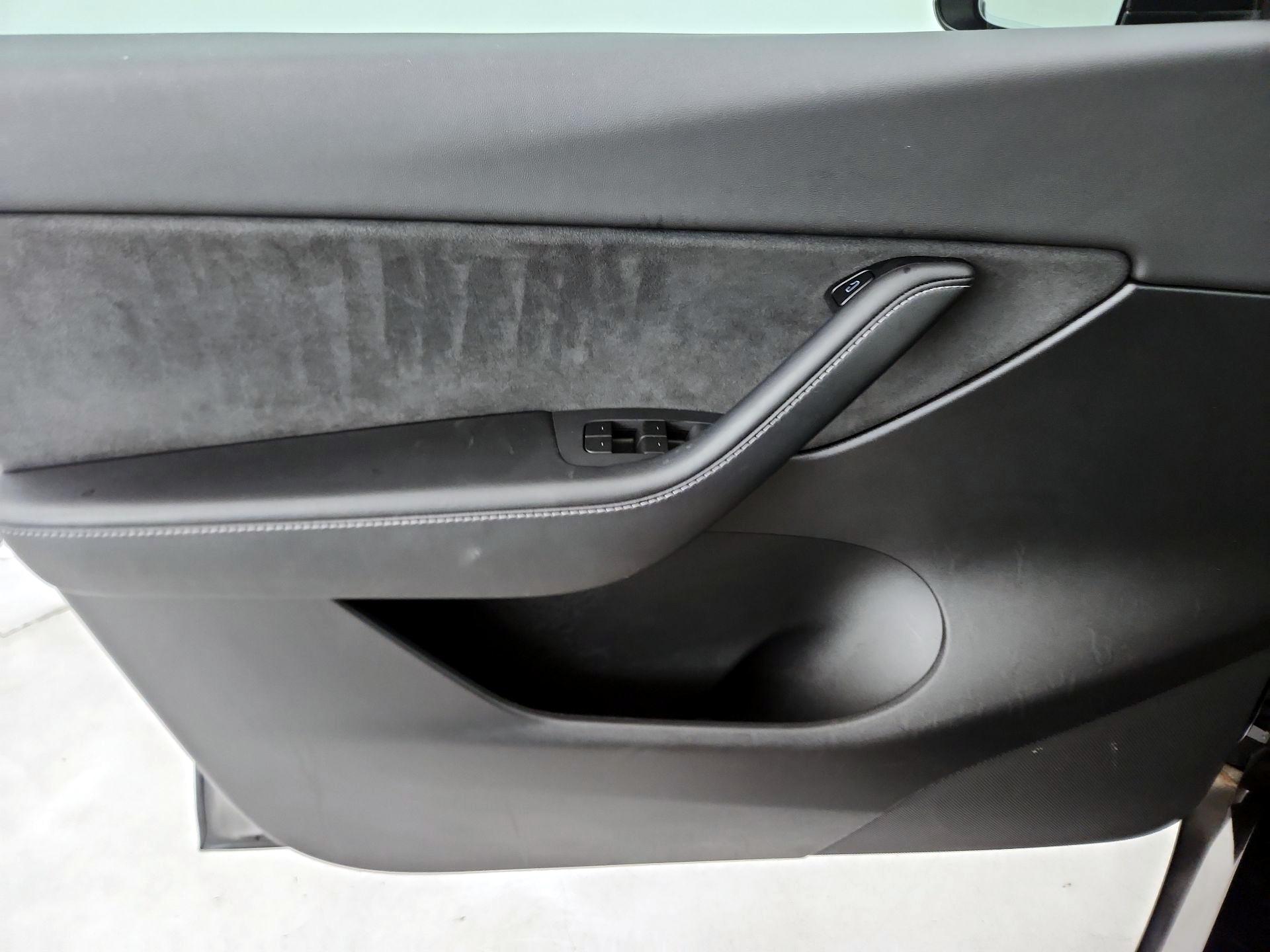 Thumbnail: 2021 Tesla Model Y - 12