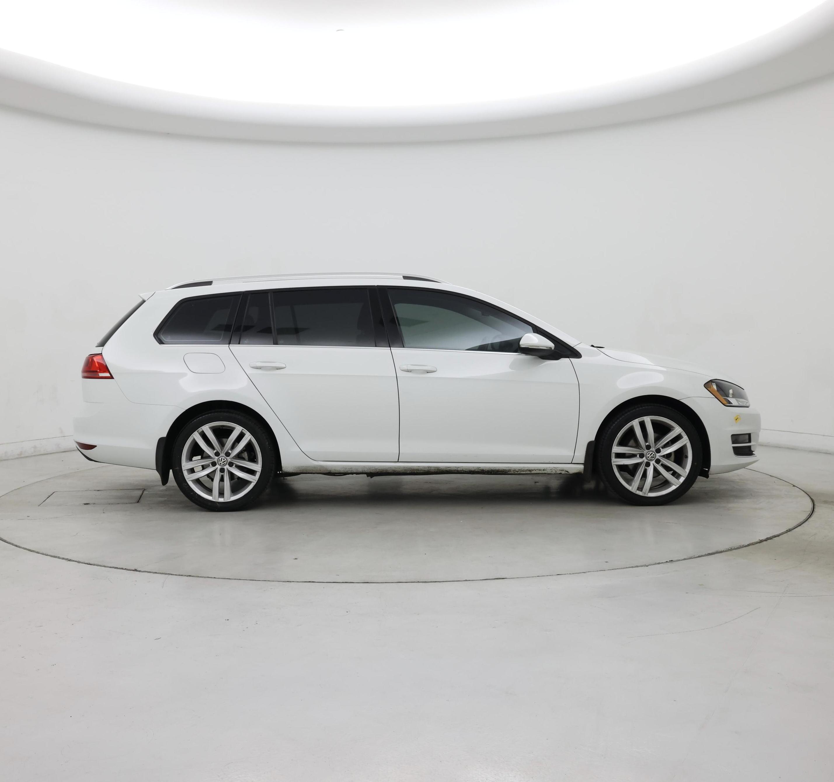 Thumbnail: 2017 Volkswagen Golf - 7