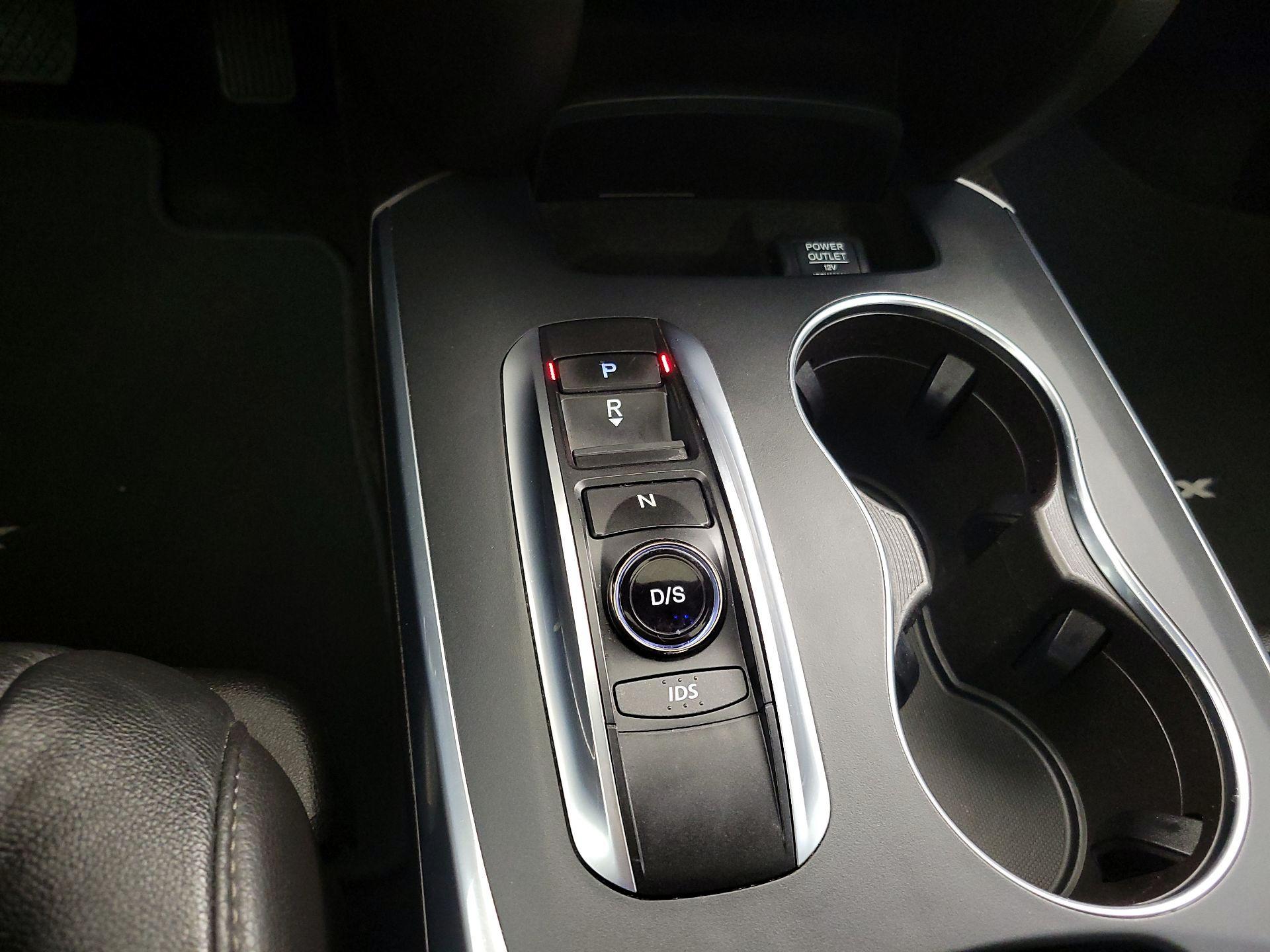 Thumbnail: 2016 Acura MDX - 18
