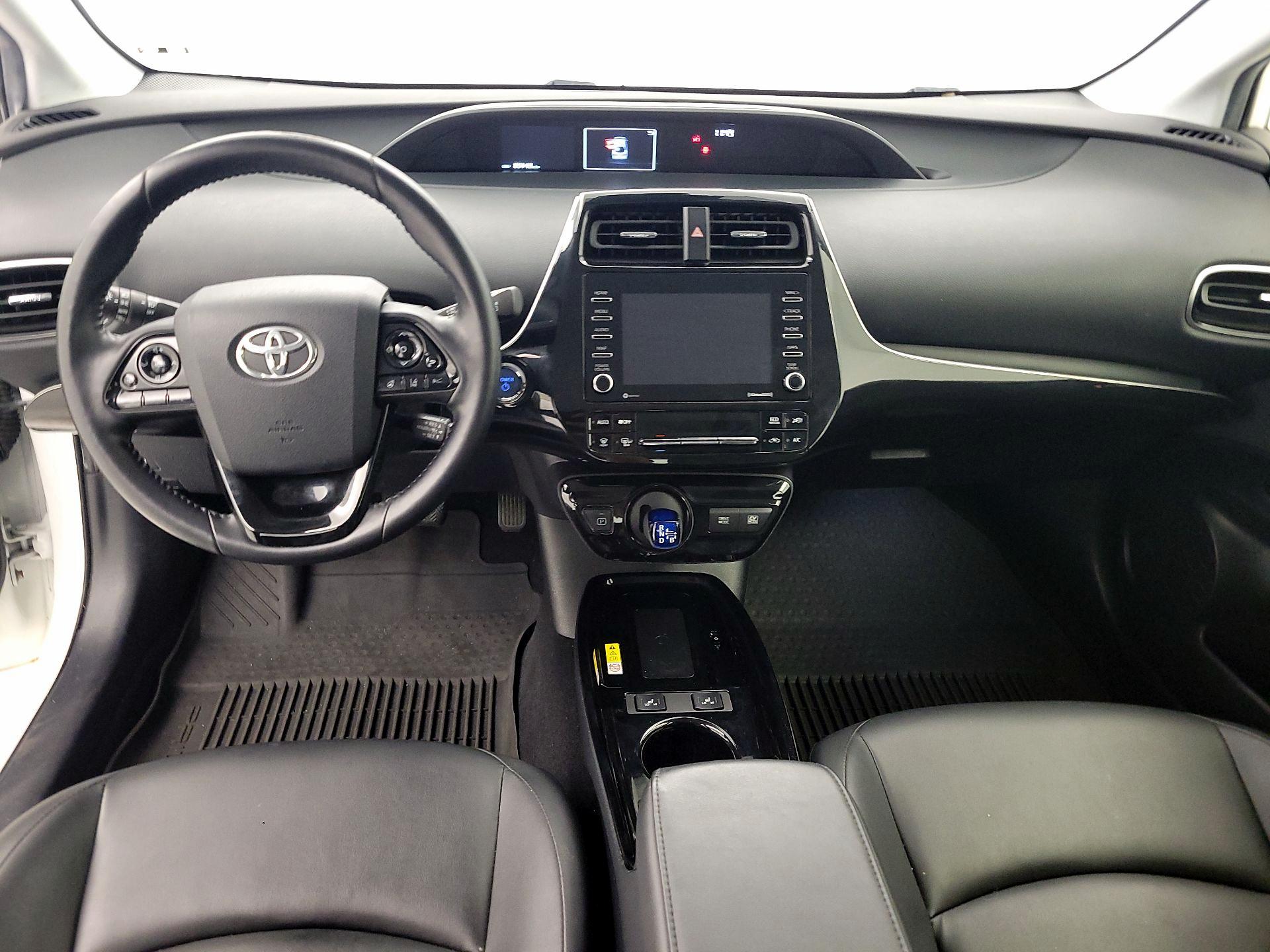 Thumbnail: 2022 Toyota Prius - 9
