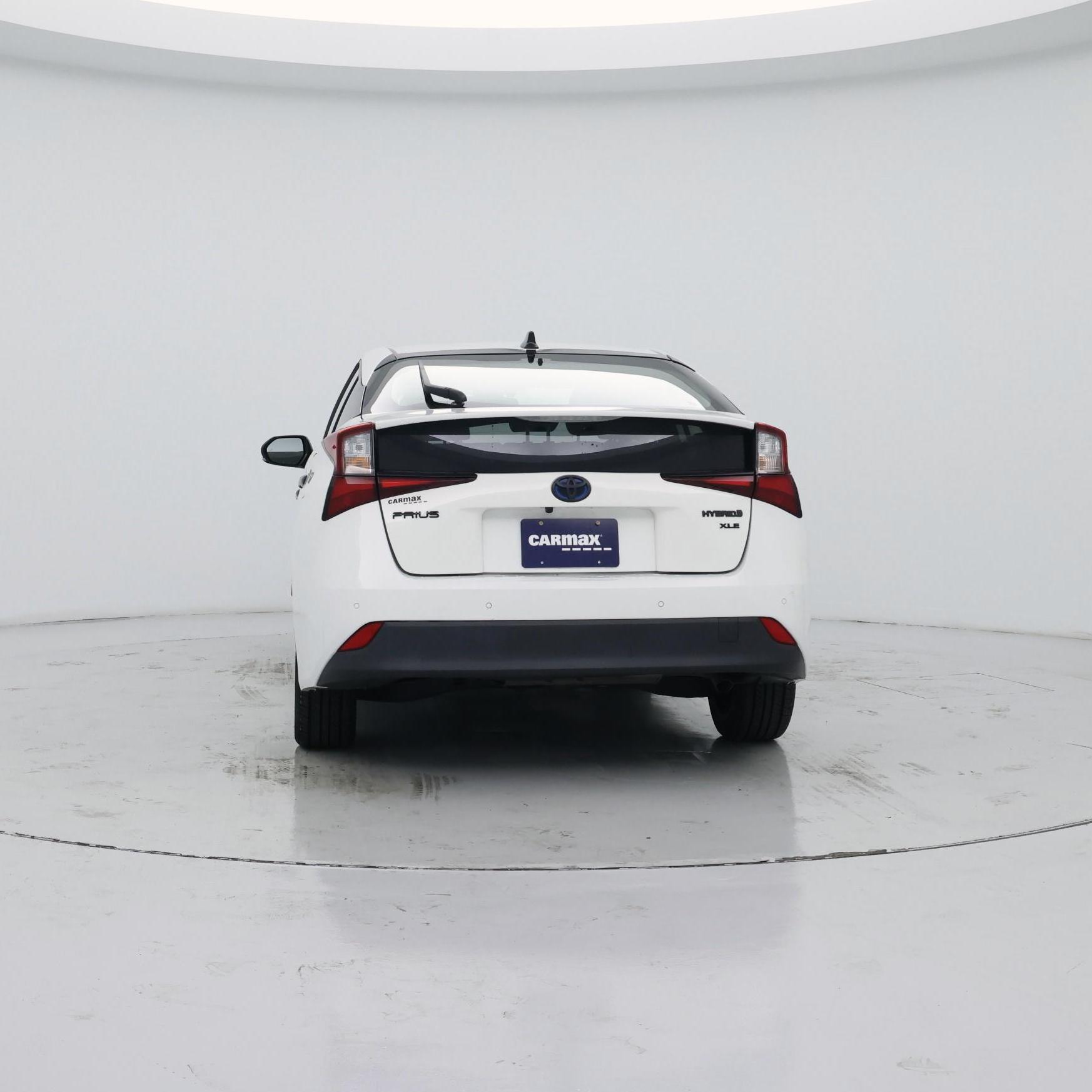 Thumbnail: 2022 Toyota Prius - 6