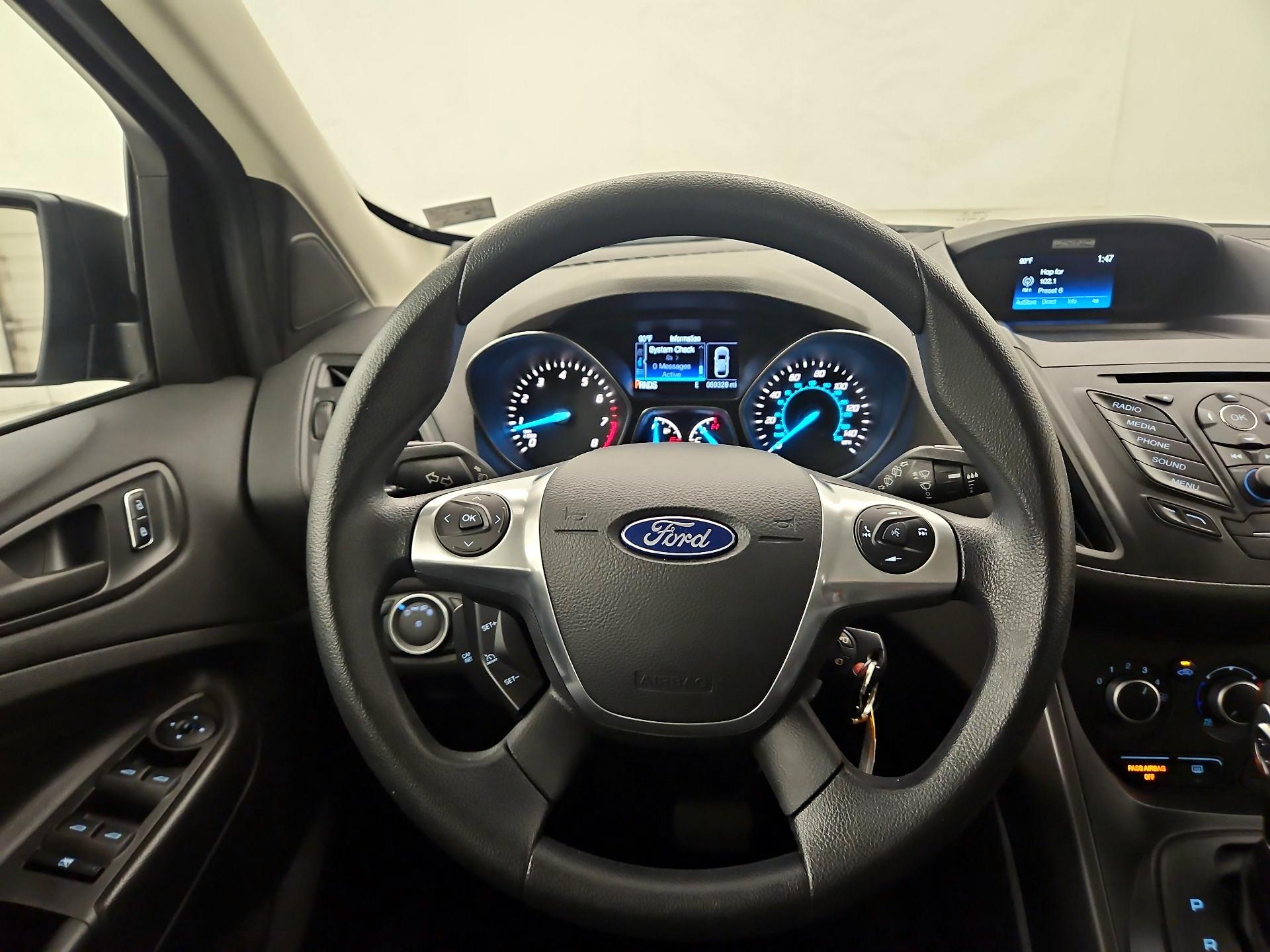 Thumbnail: 2016 Ford Escape - 10
