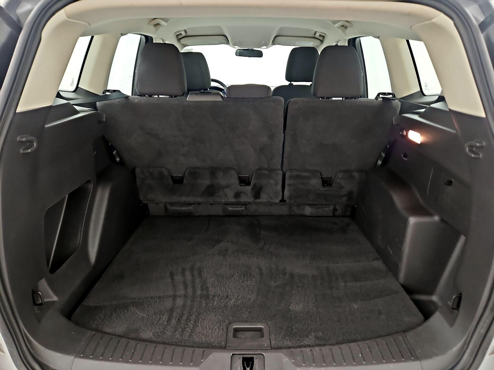 Thumbnail: 2016 Ford Escape - 18