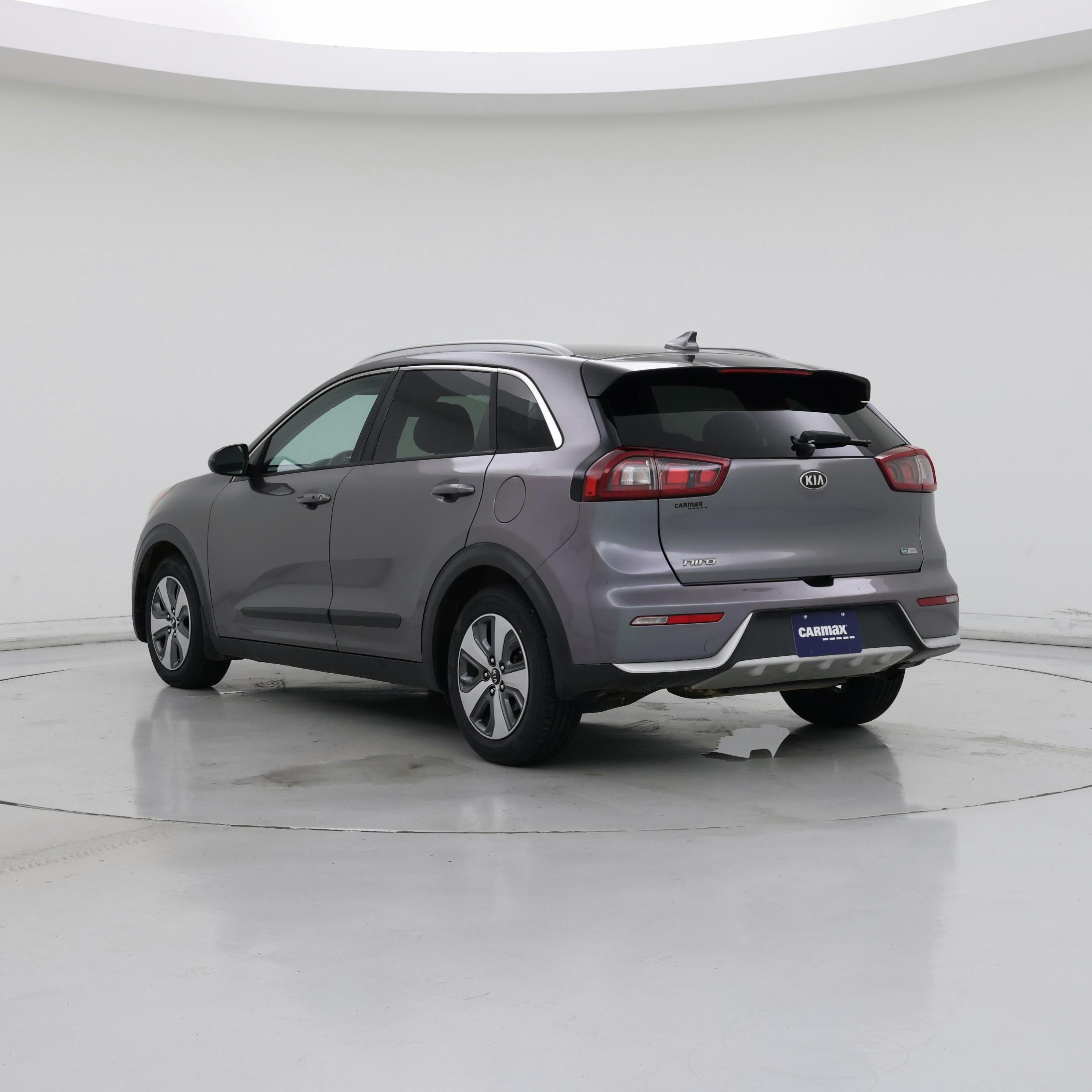 Thumbnail: 2017 Kia Niro - 2