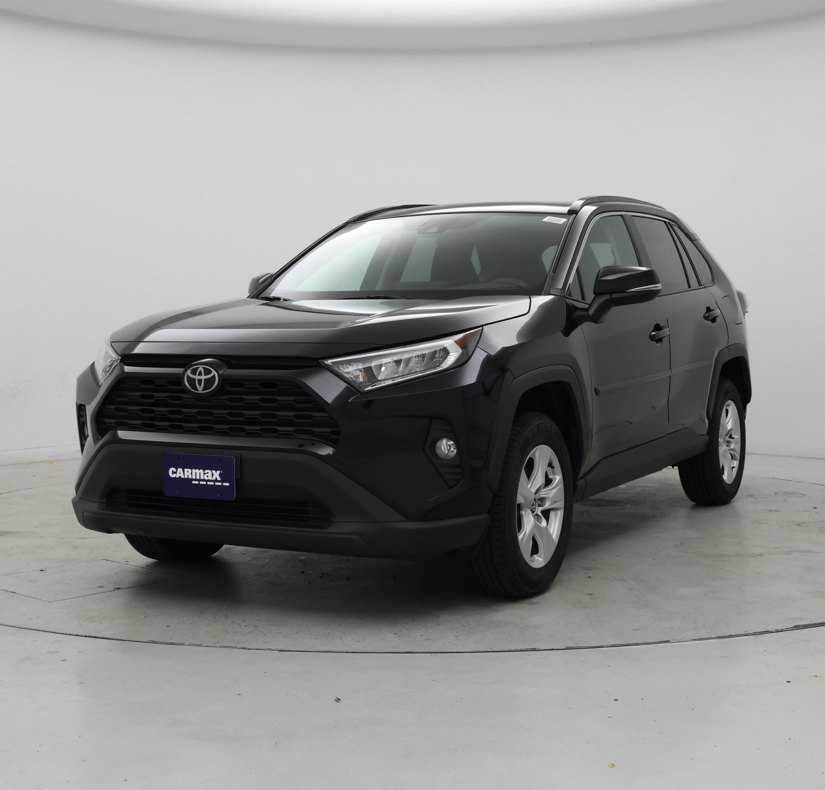 Thumbnail: 2021 Toyota RAV4 - 4