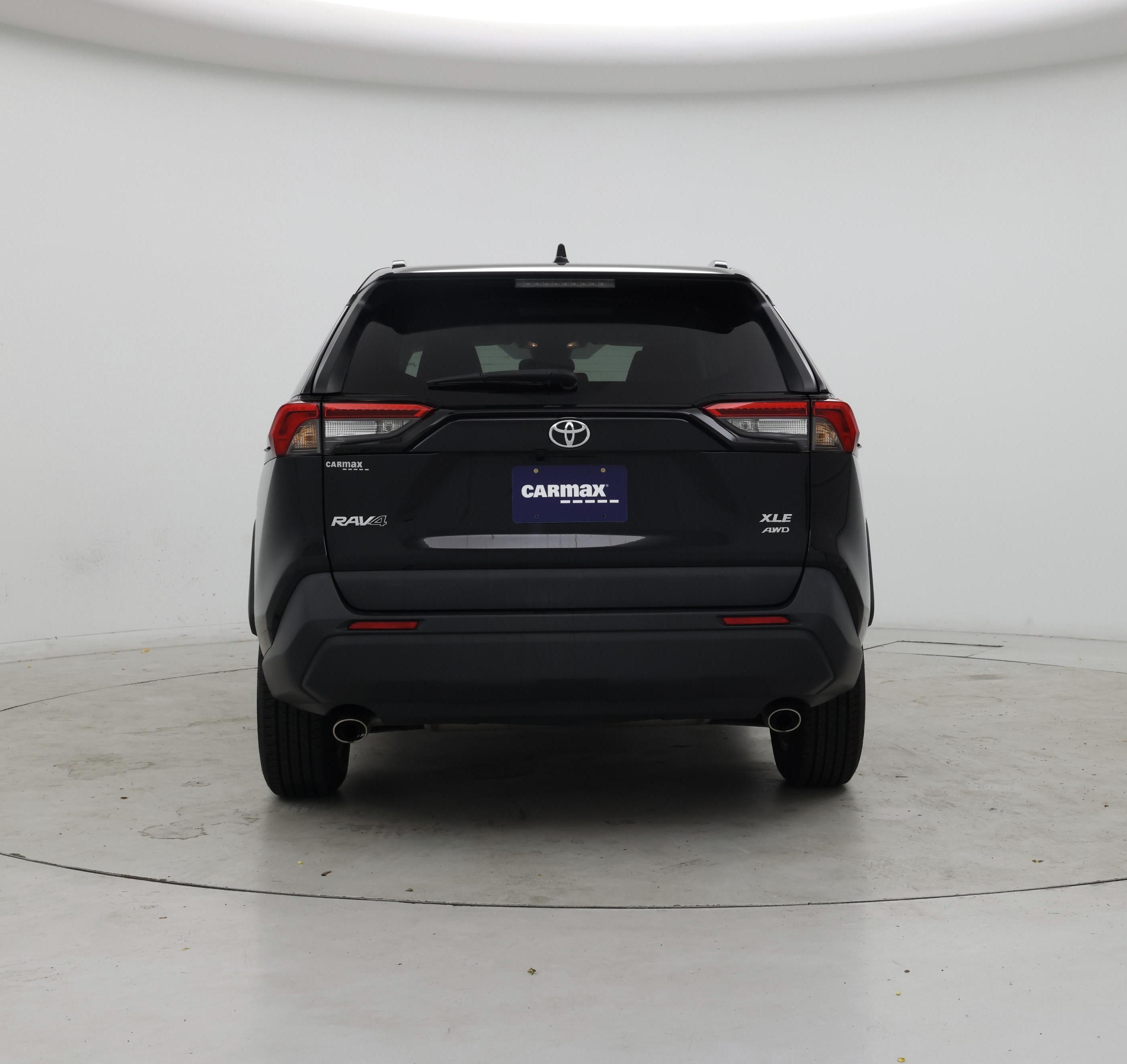 Thumbnail: 2021 Toyota RAV4 - 6