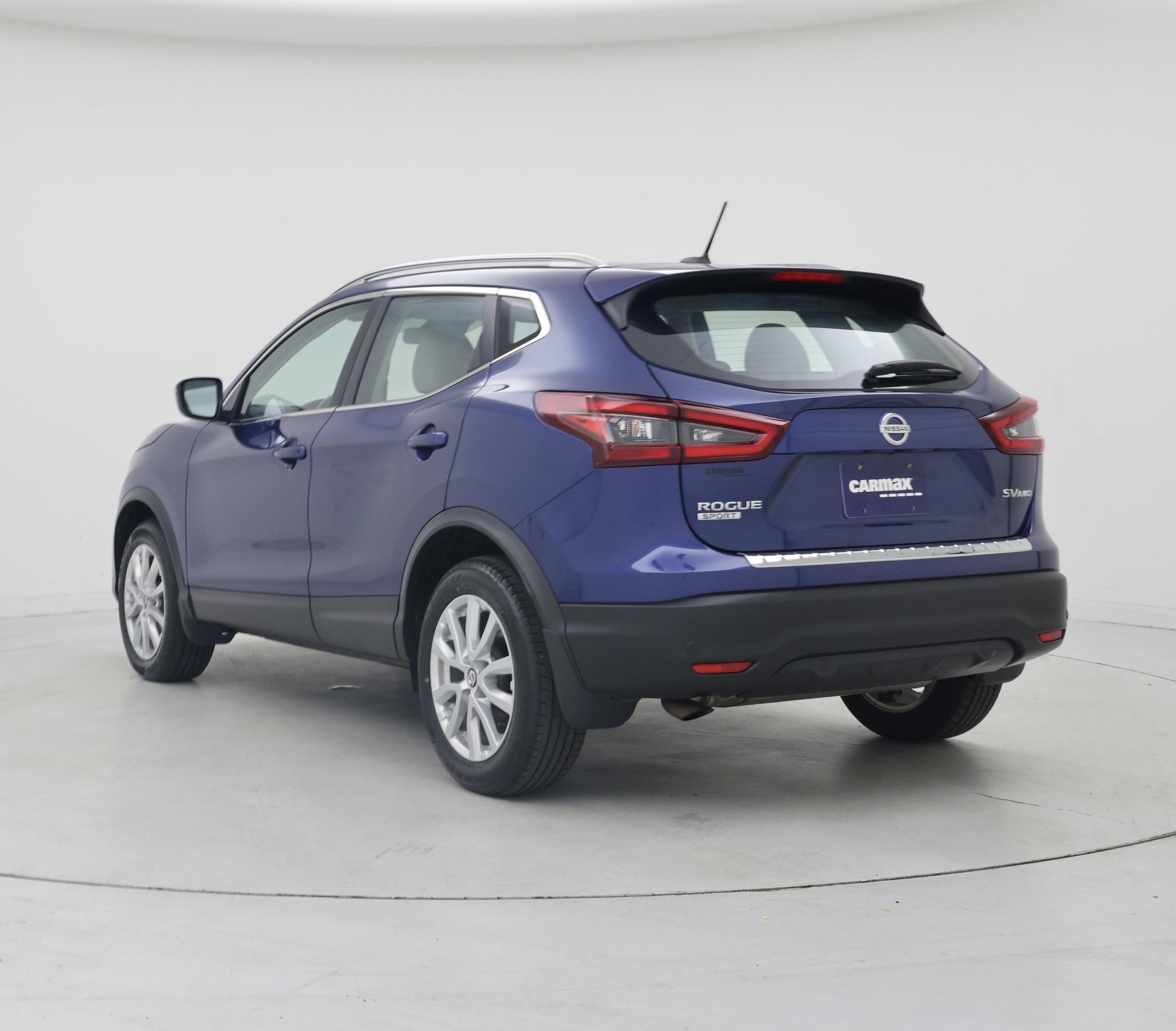 Thumbnail: 2021 Nissan Rogue Sport - 2