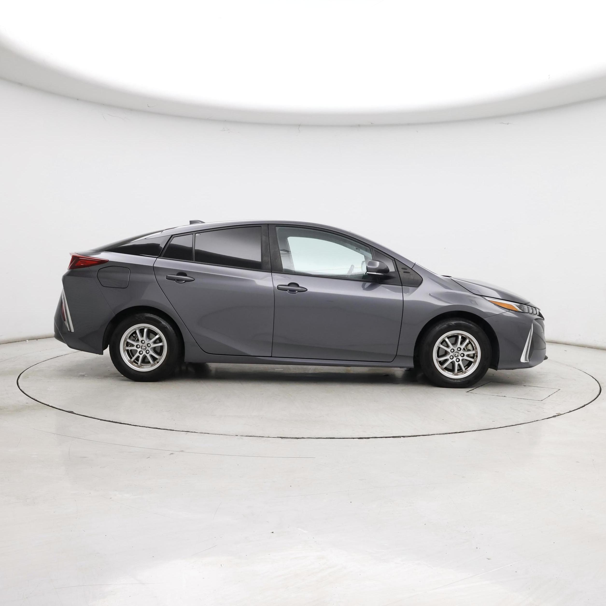 Thumbnail: 2022 Toyota Prius Prime - 7