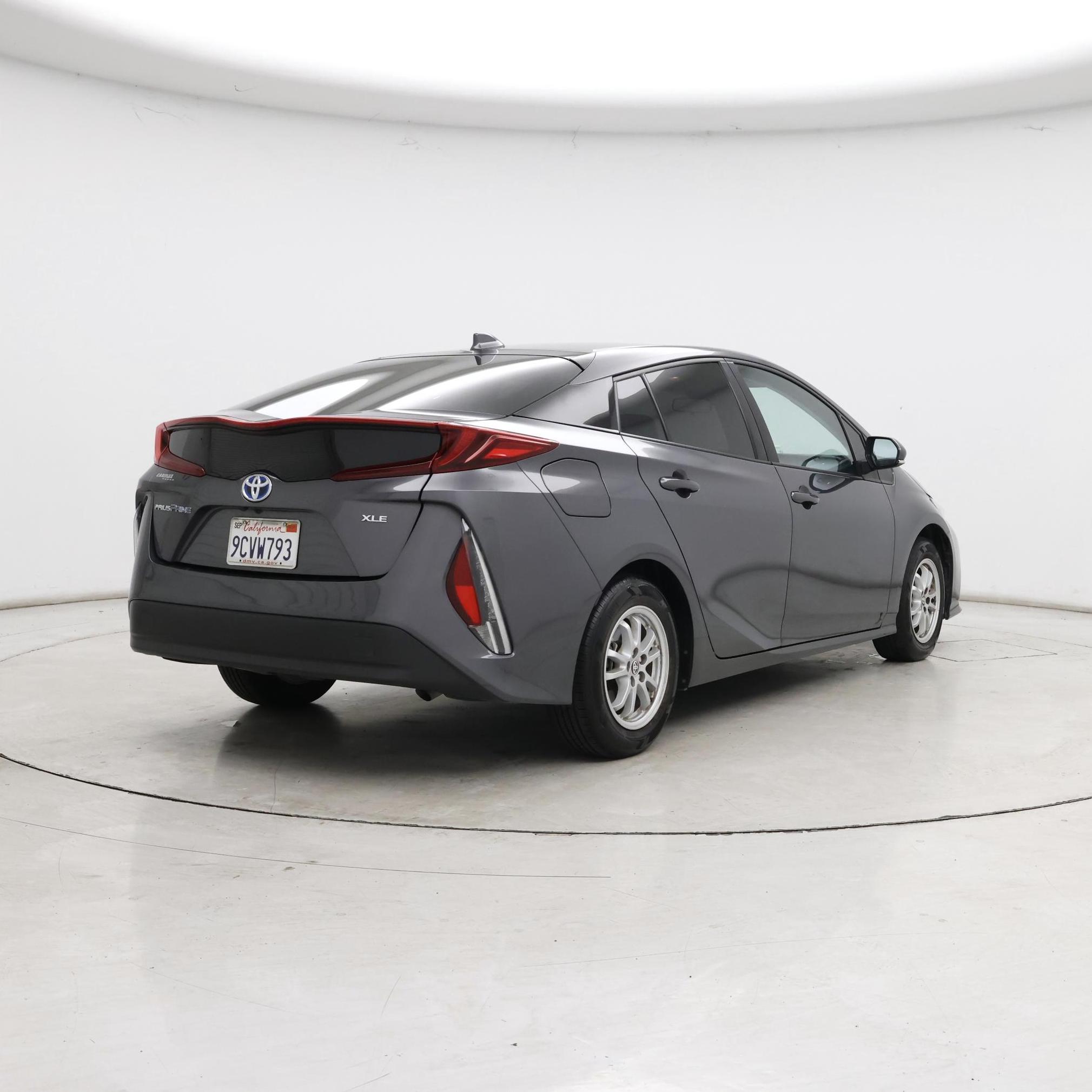 Thumbnail: 2022 Toyota Prius Prime - 8