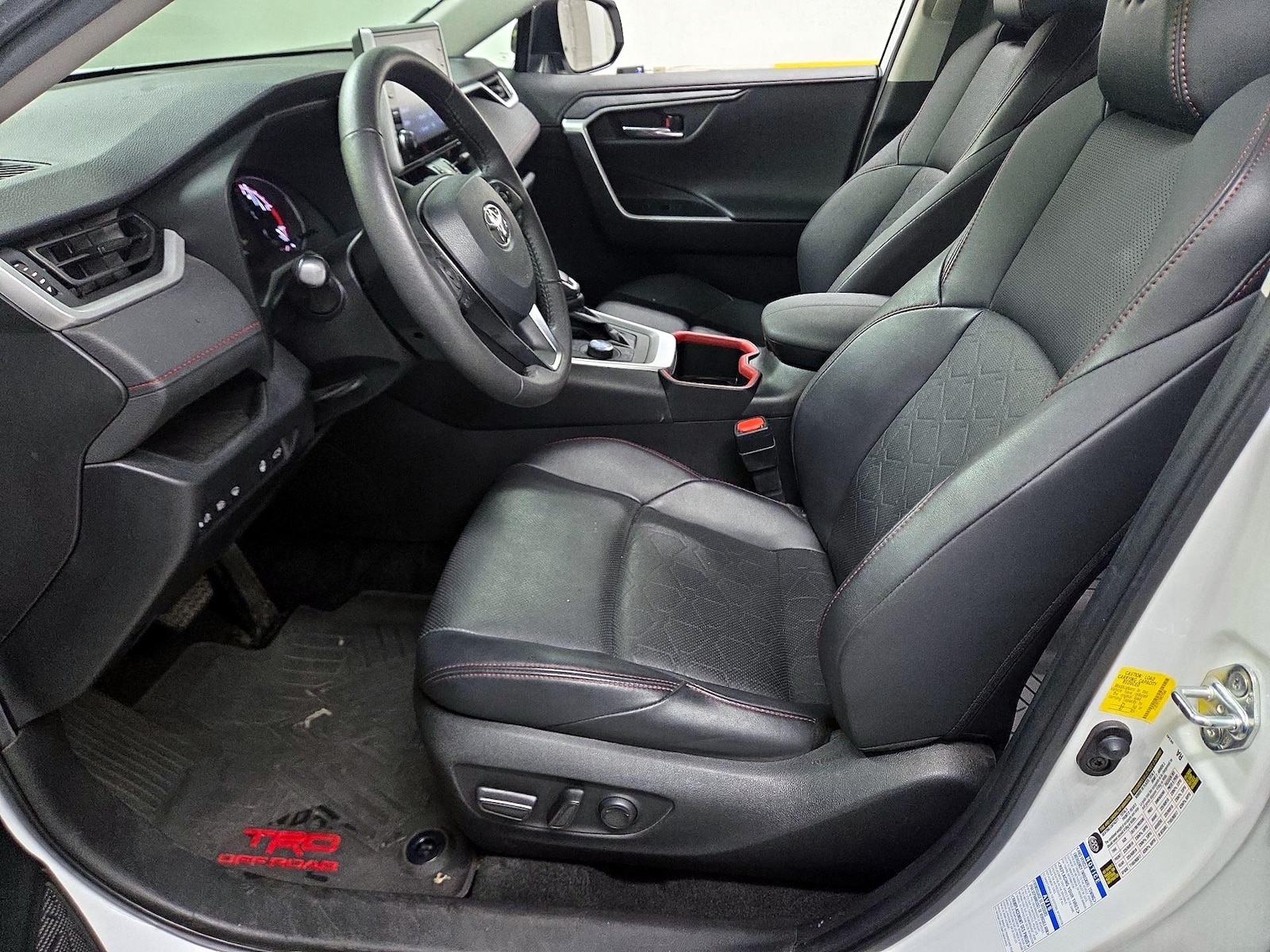 2022 Toyota RAV4 TRD Off-Road - Photo 12
