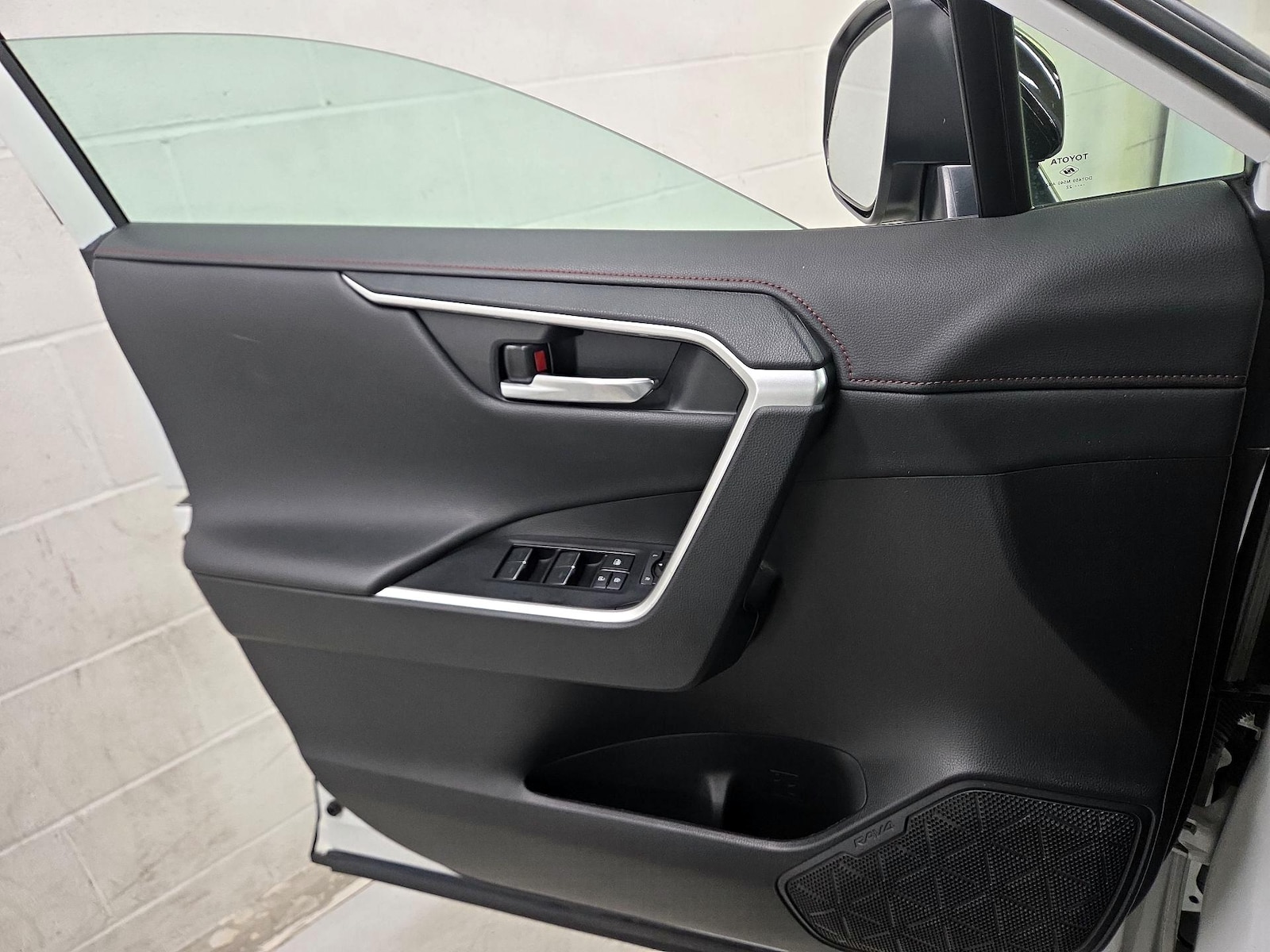 2022 Toyota RAV4 TRD Off-Road - Photo 13