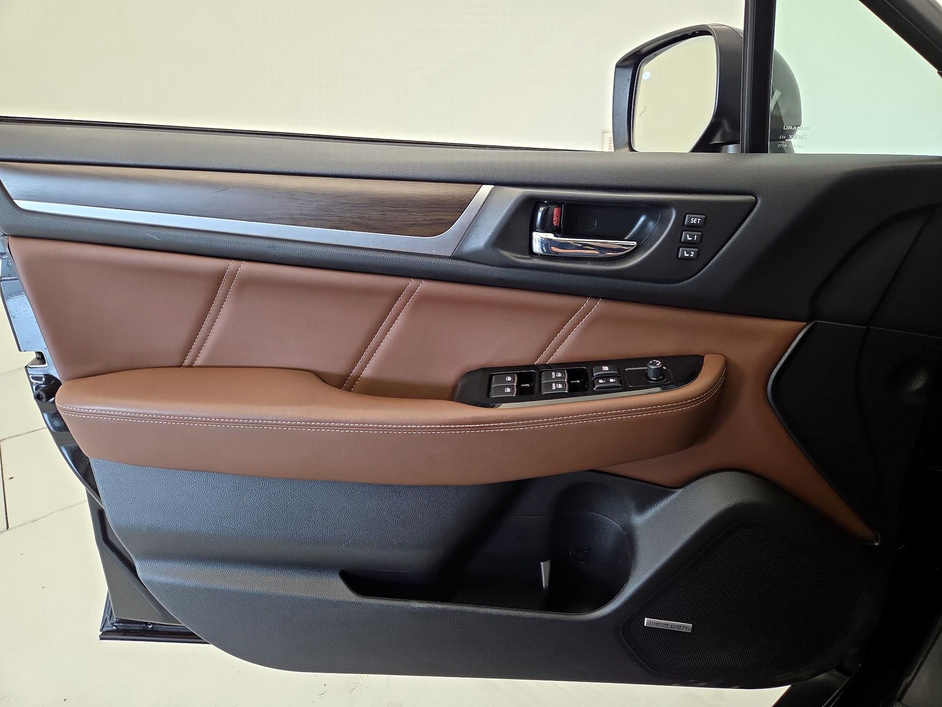 Thumbnail: 2017 Subaru Outback - 12