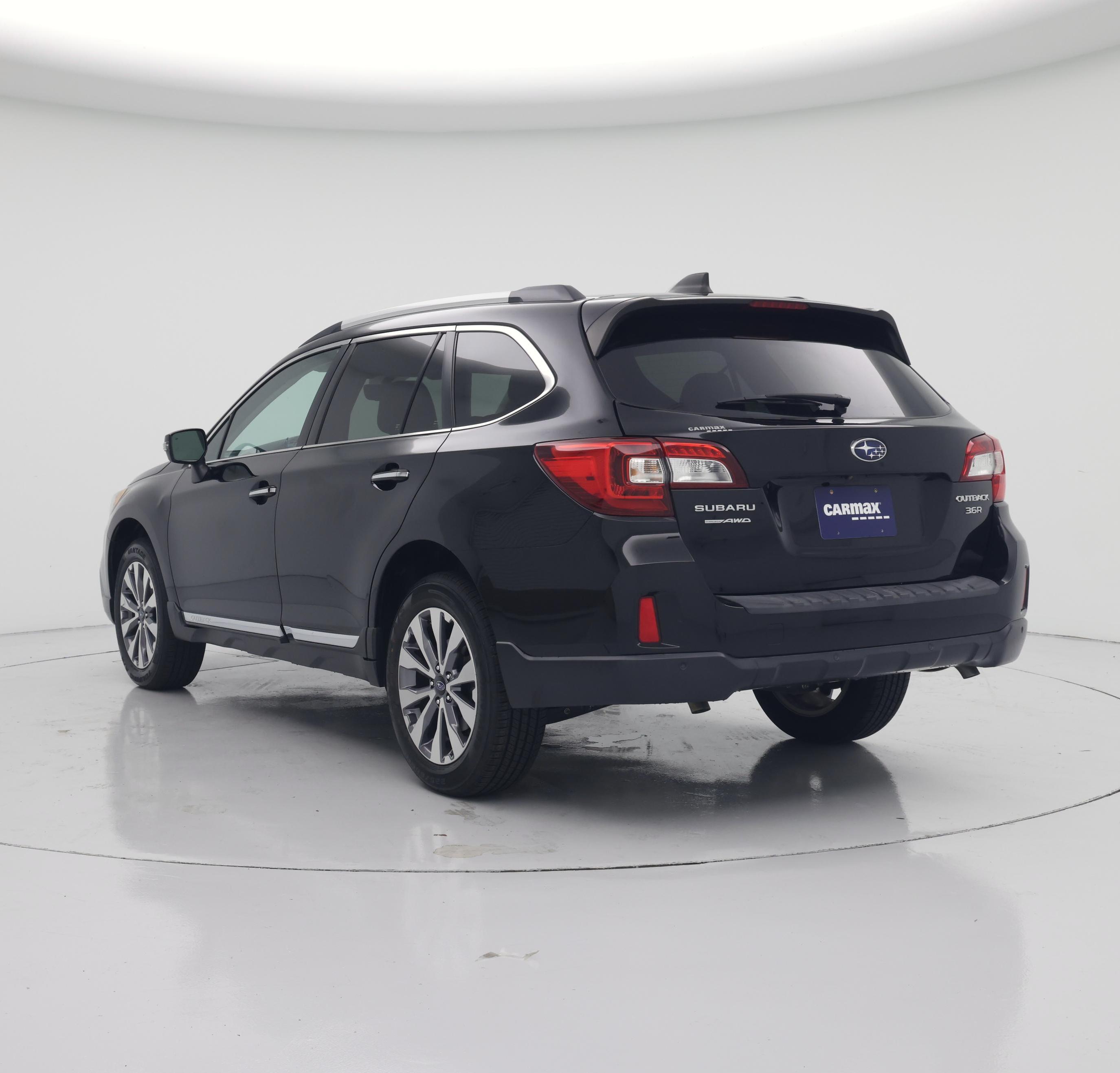 Thumbnail: 2017 Subaru Outback - 2