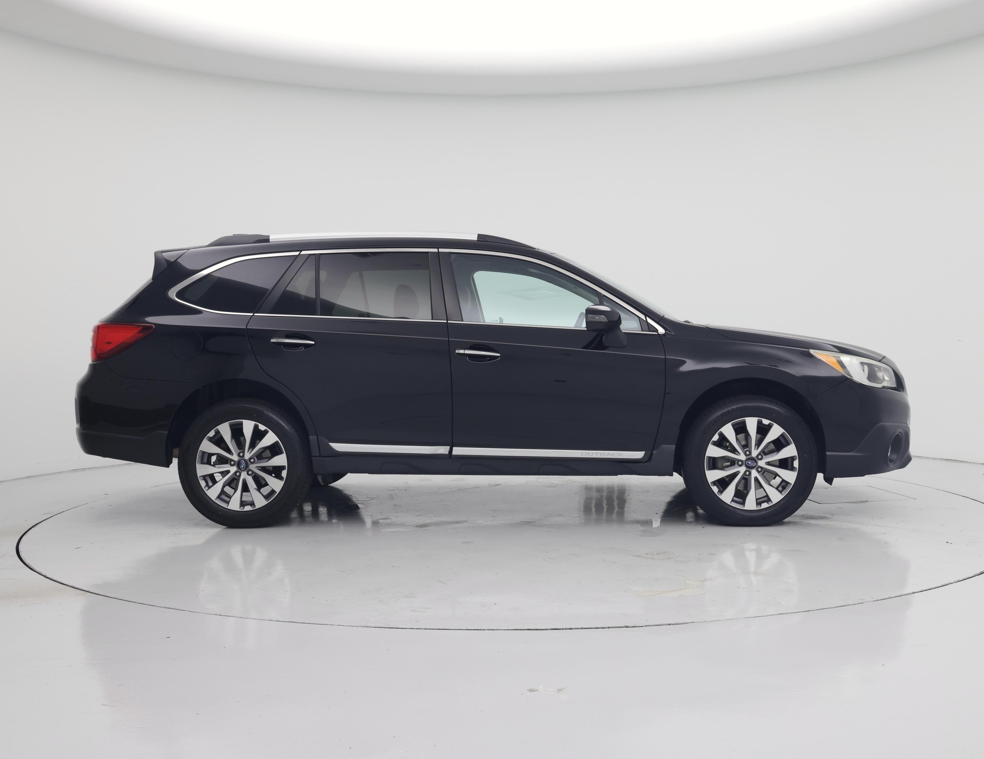 Thumbnail: 2017 Subaru Outback - 7