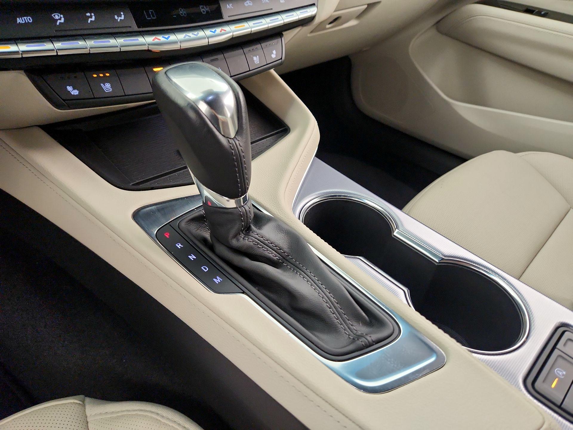 Thumbnail: 2025 Cadillac CT4 - 17