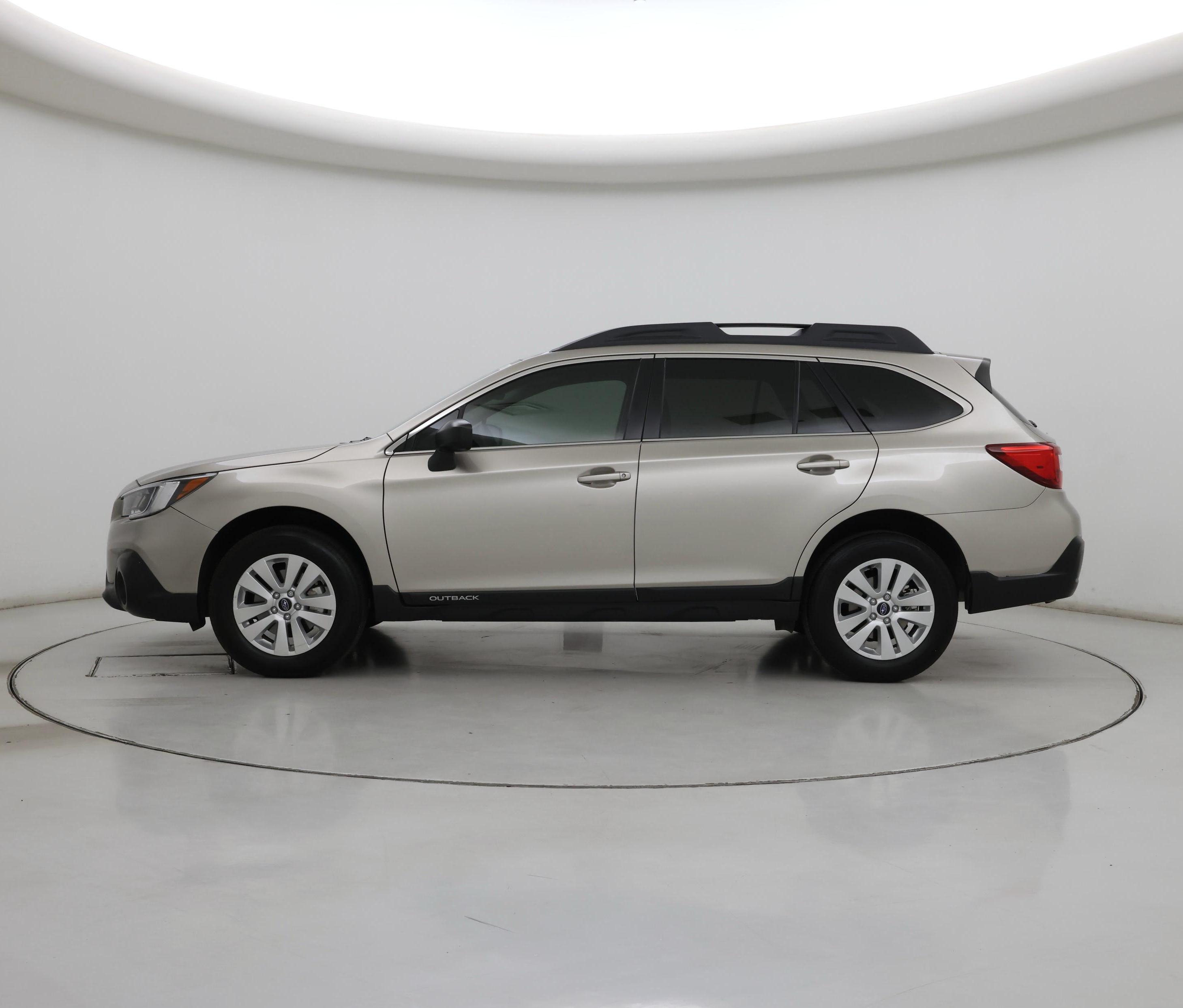 Thumbnail: 2019 Subaru Outback - 3