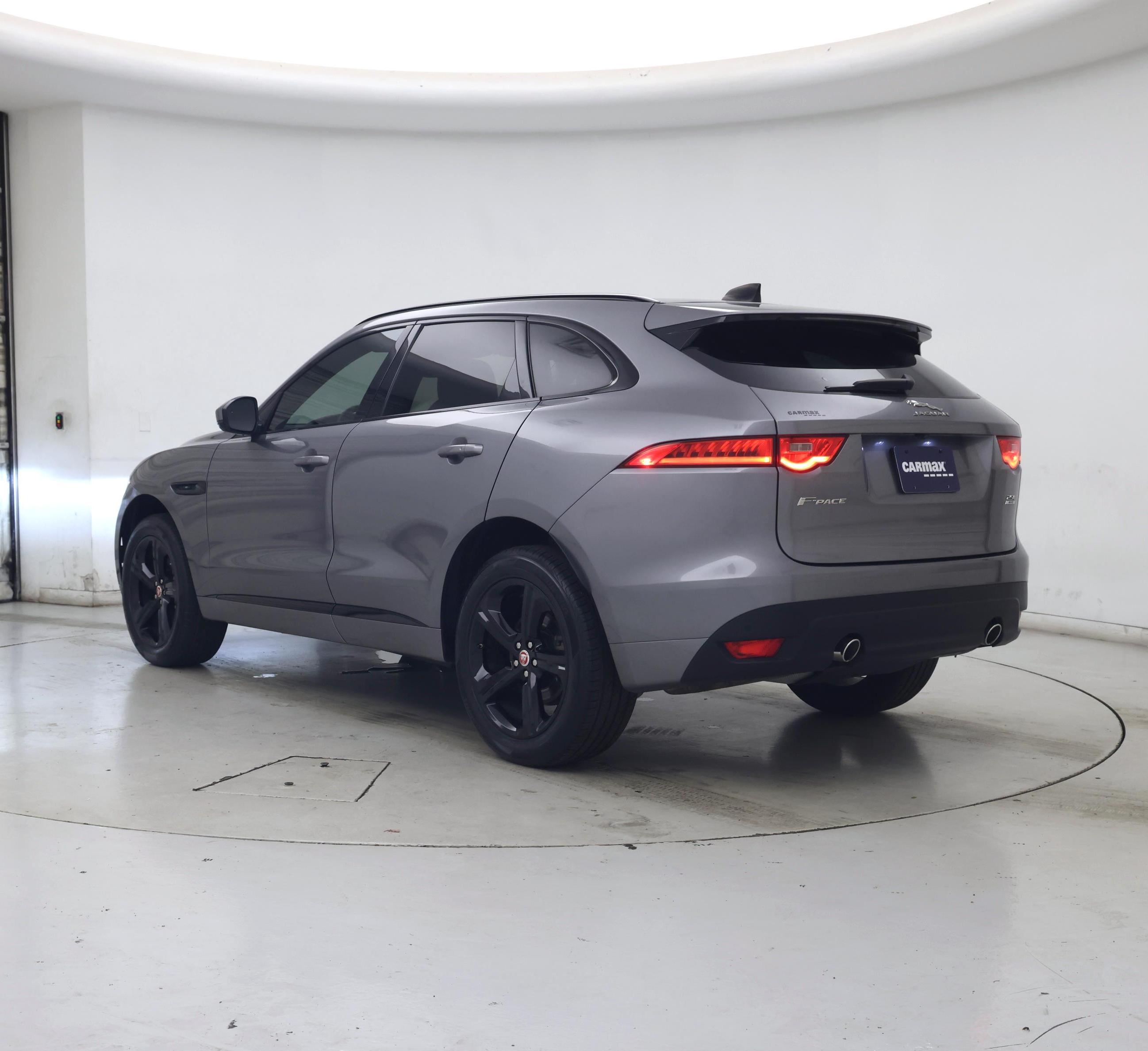 Thumbnail: 2020 Jaguar F-Pace - 2