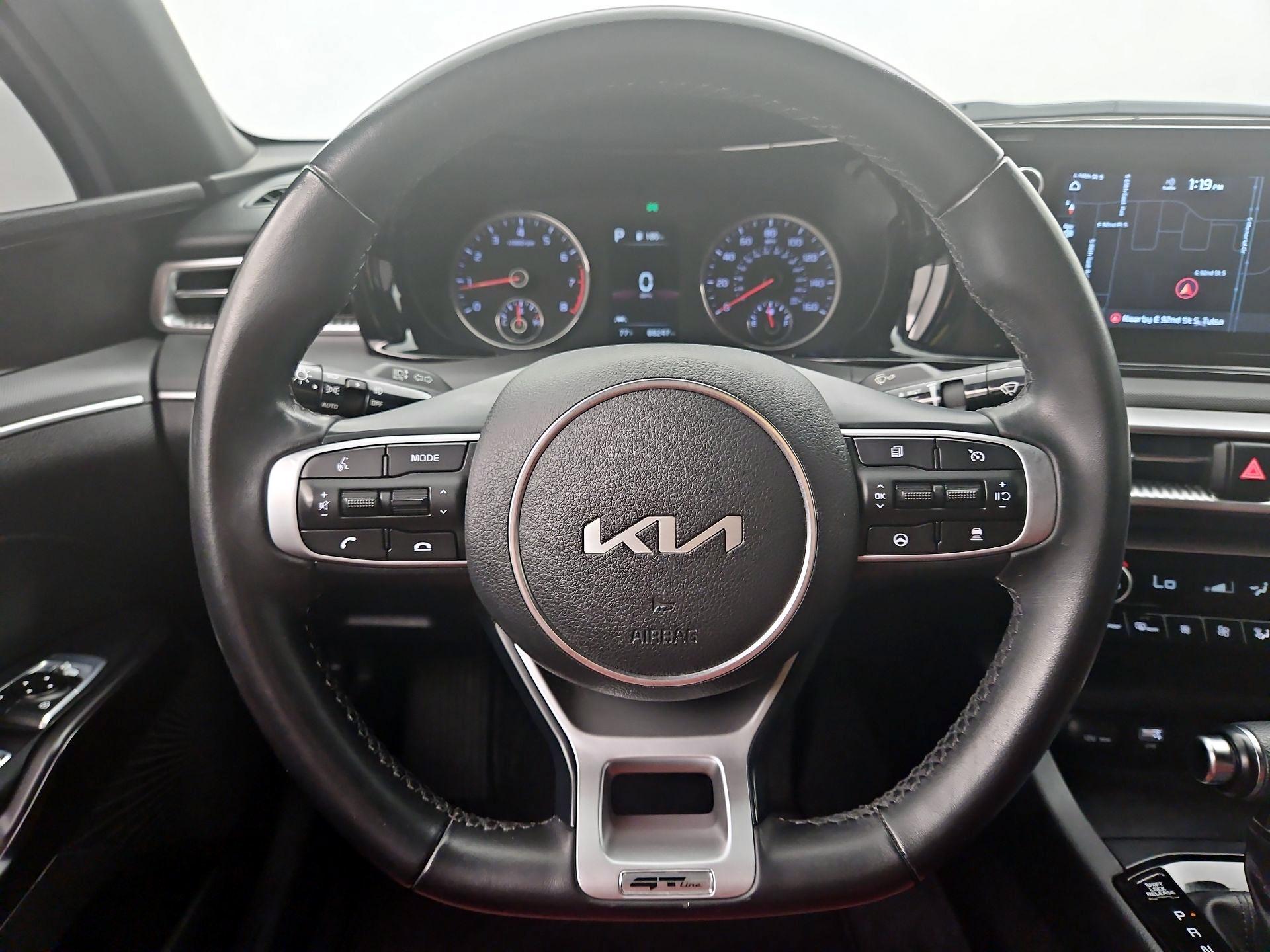 Thumbnail: 2023 Kia K5 - 10