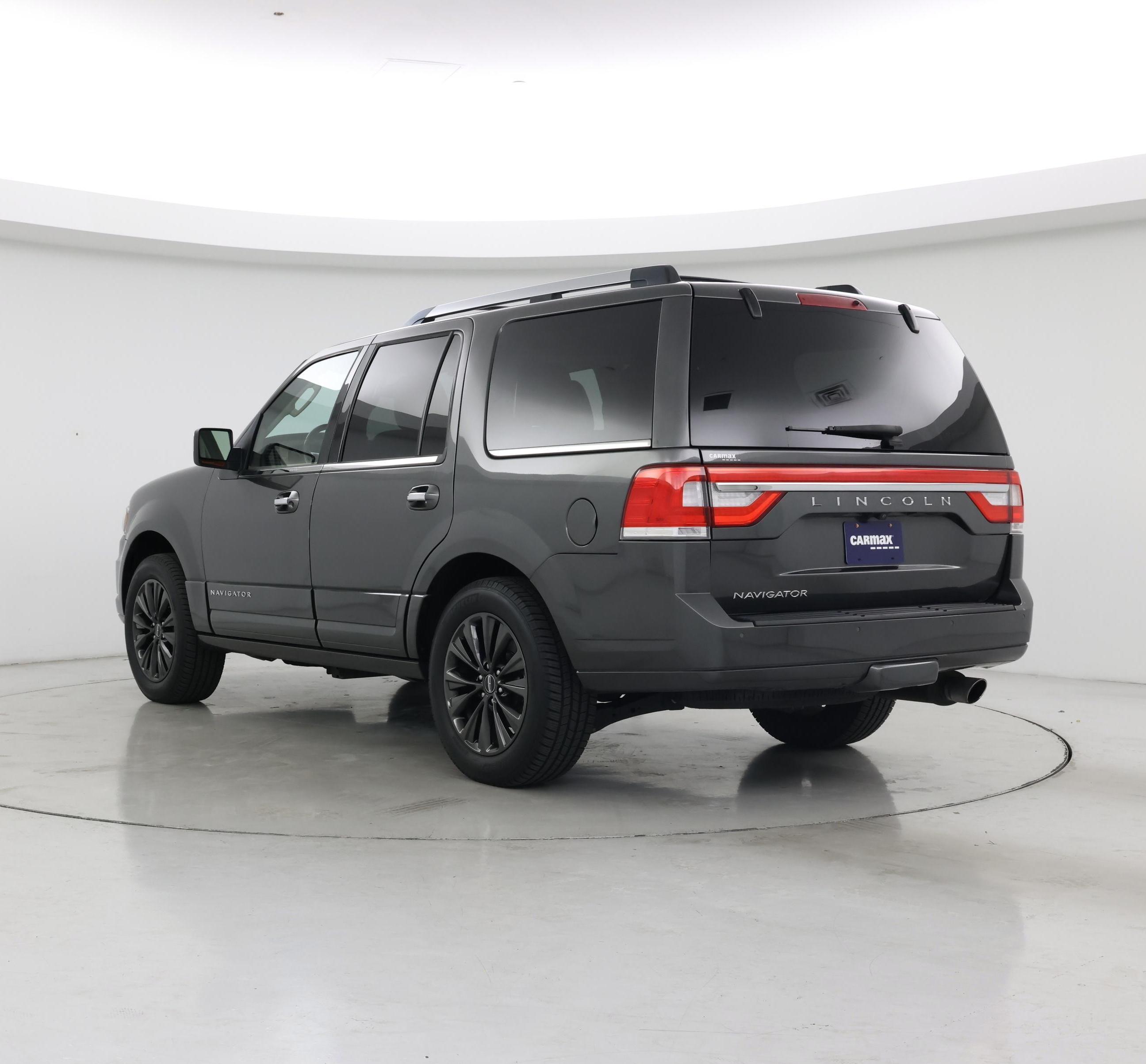 Thumbnail: 2017 Lincoln Navigator - 2