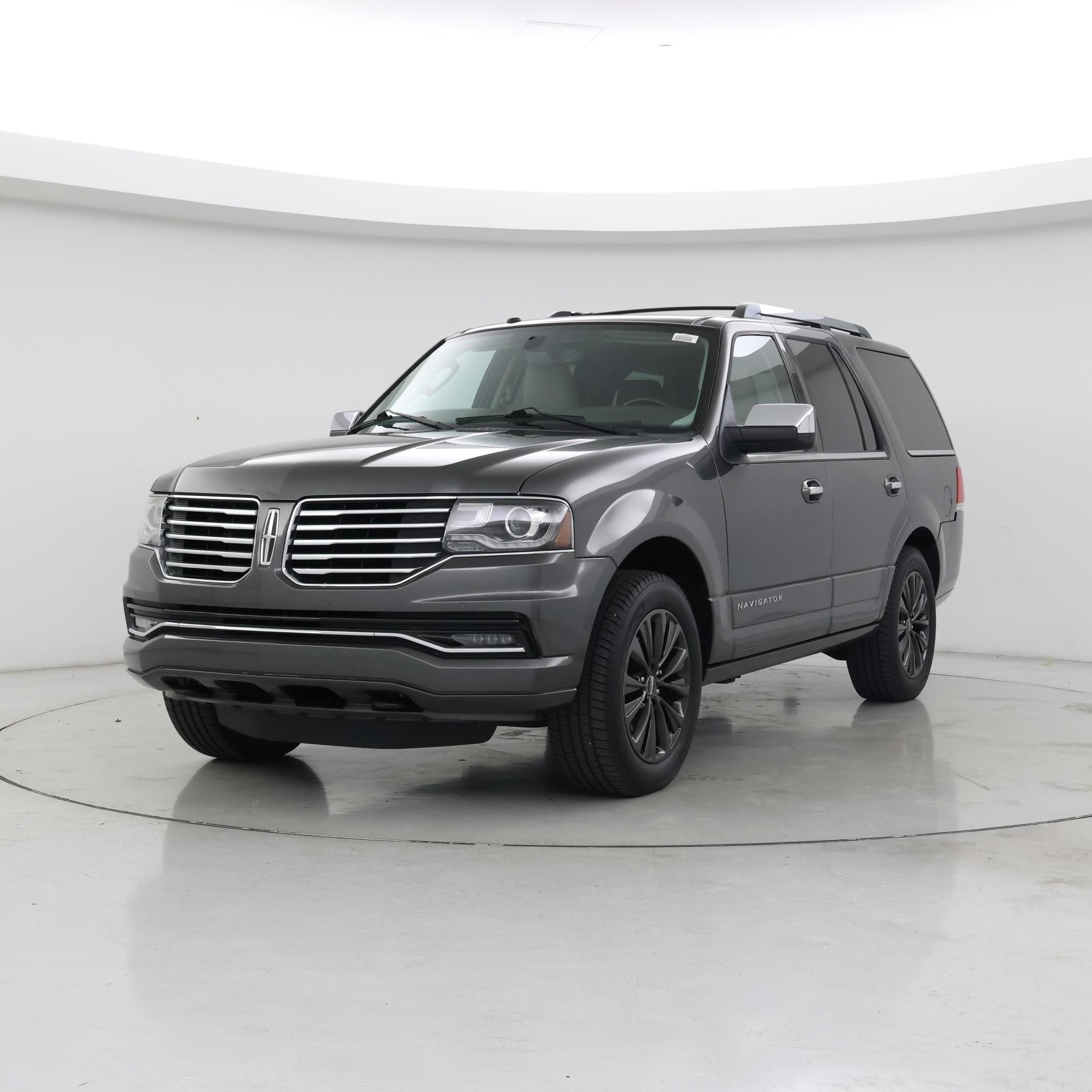 Thumbnail: 2017 Lincoln Navigator - 4