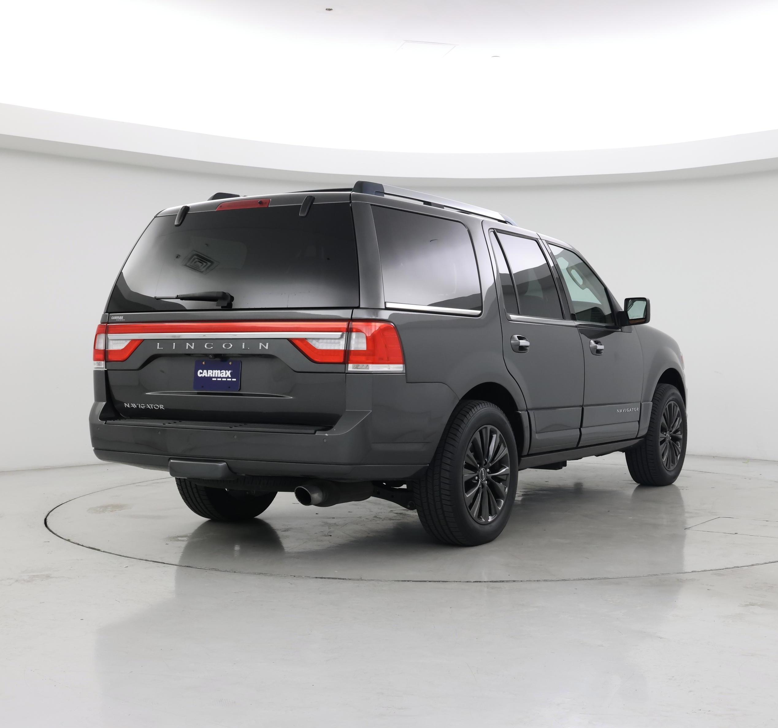 Thumbnail: 2017 Lincoln Navigator - 8