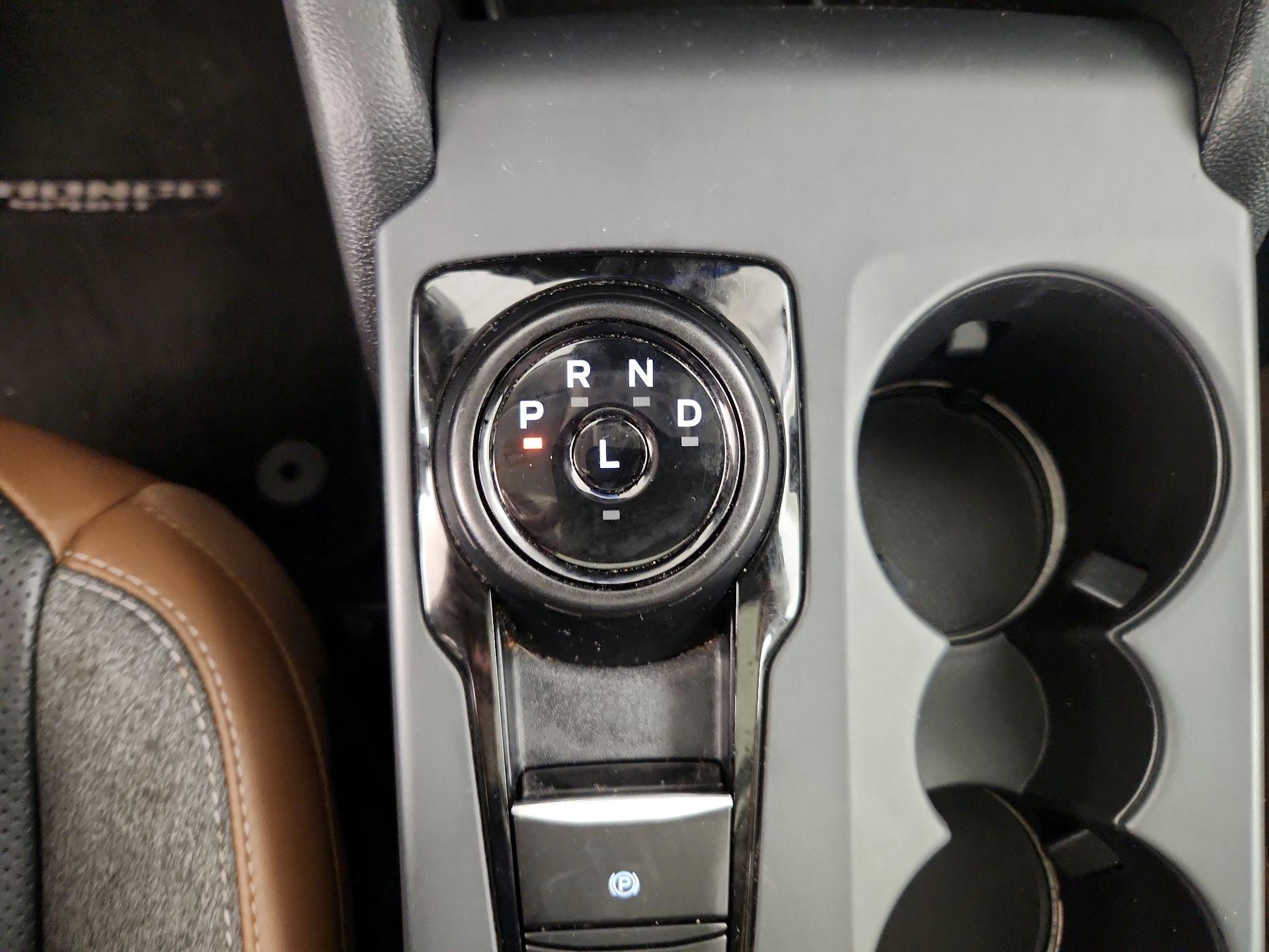 Thumbnail: 2021 Ford Bronco Sport - 18