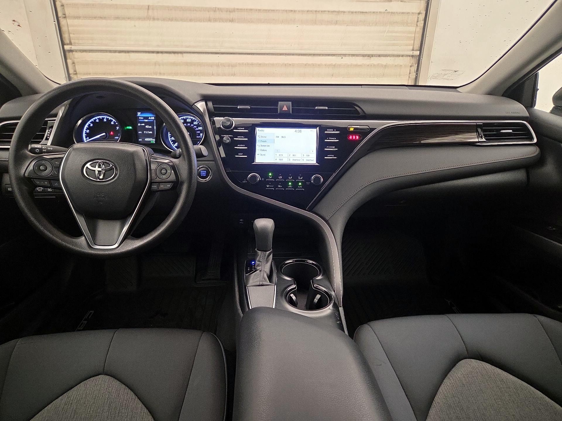 Thumbnail: 2019 Toyota Camry - 9