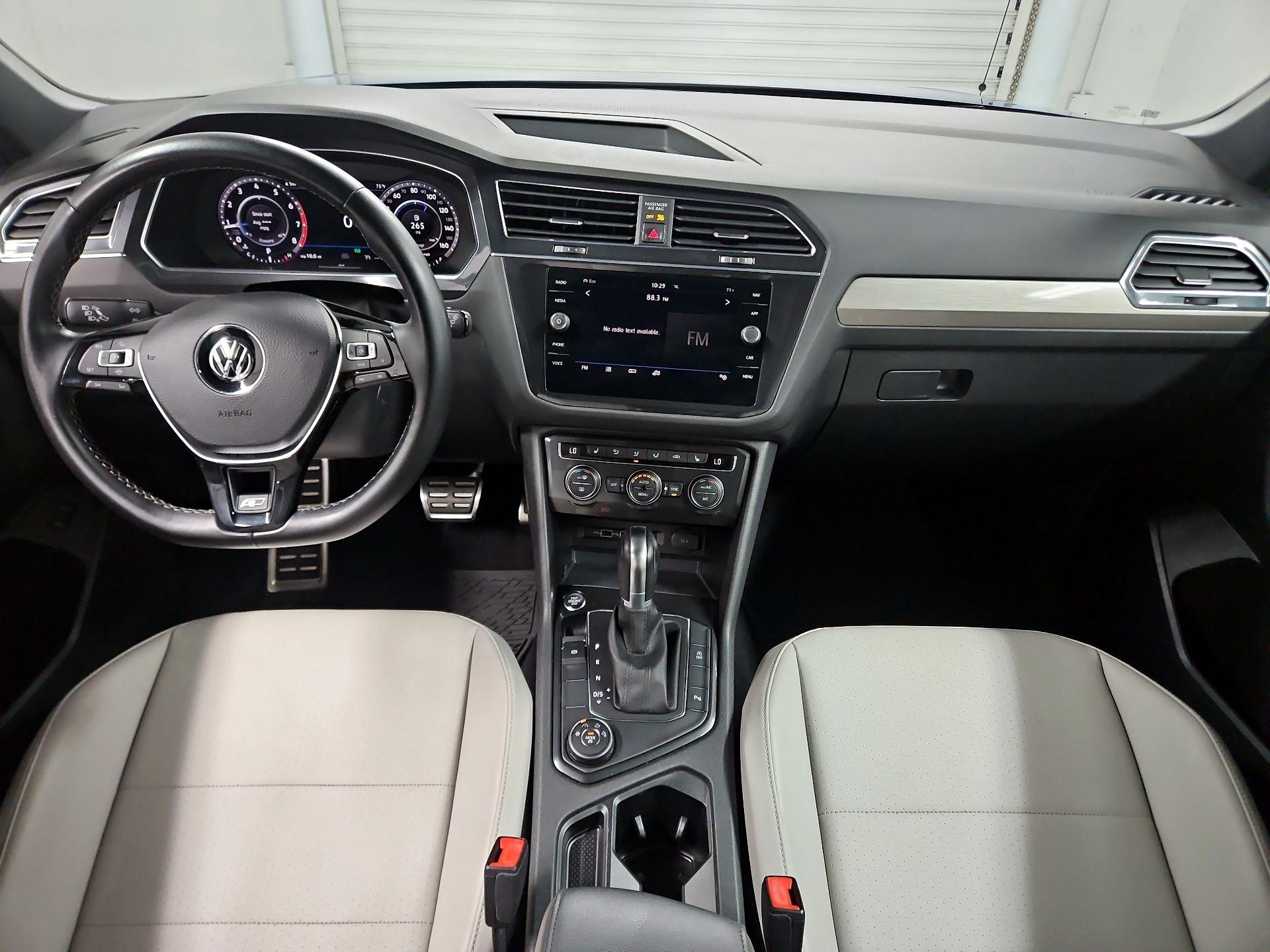 Thumbnail: 2019 Volkswagen Tiguan - 9