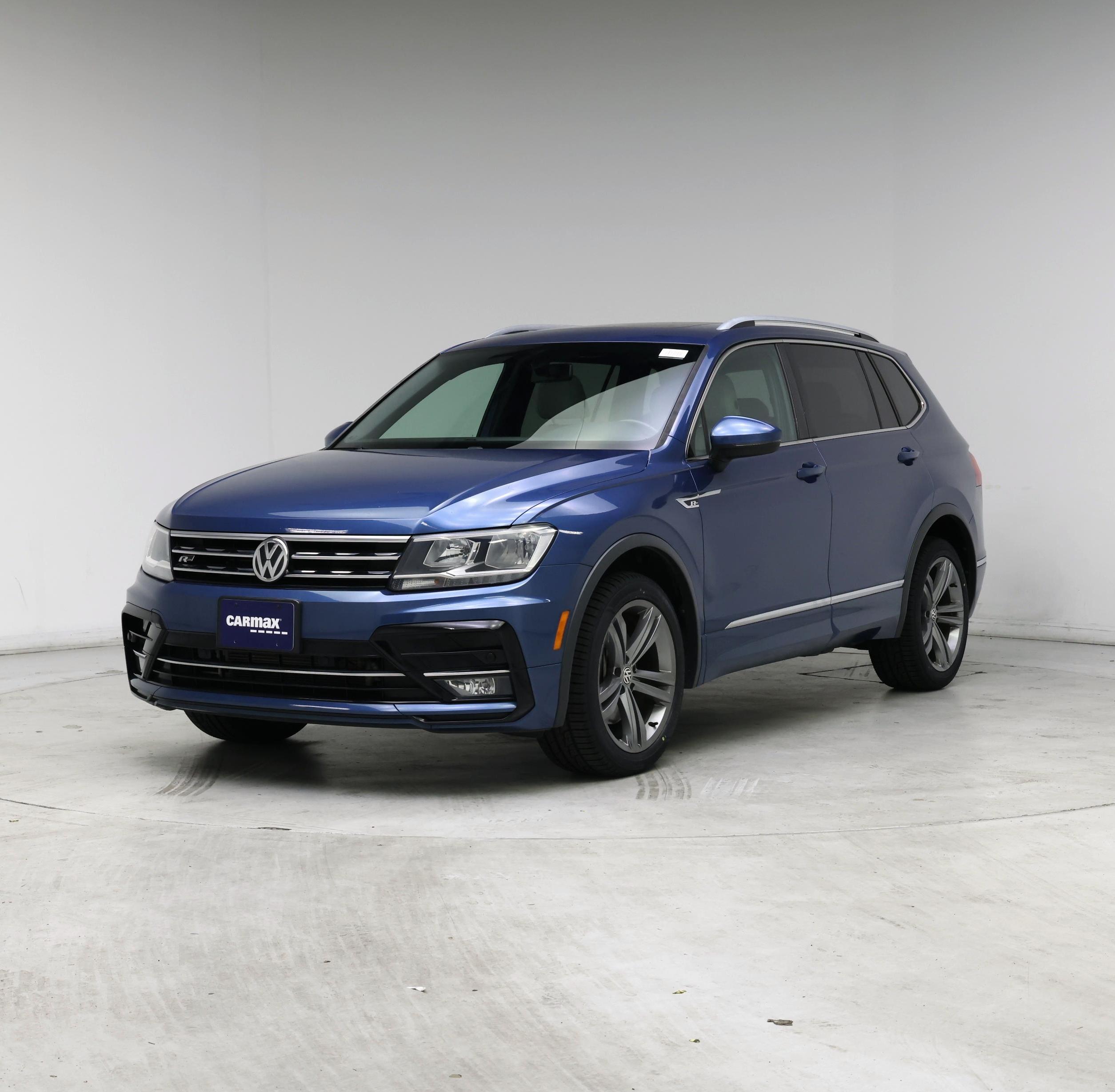 Thumbnail: 2019 Volkswagen Tiguan - 4