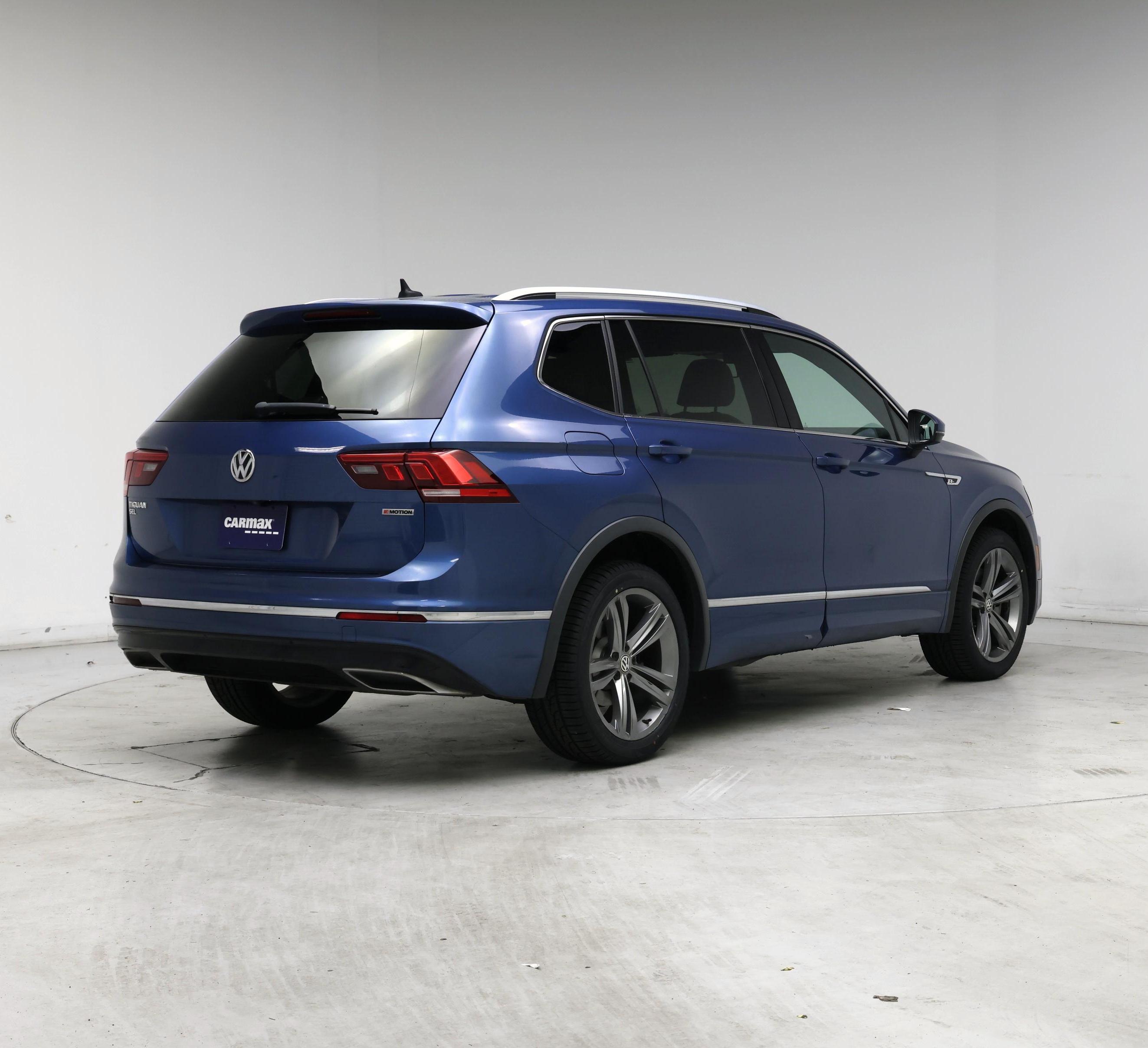 Thumbnail: 2019 Volkswagen Tiguan - 8