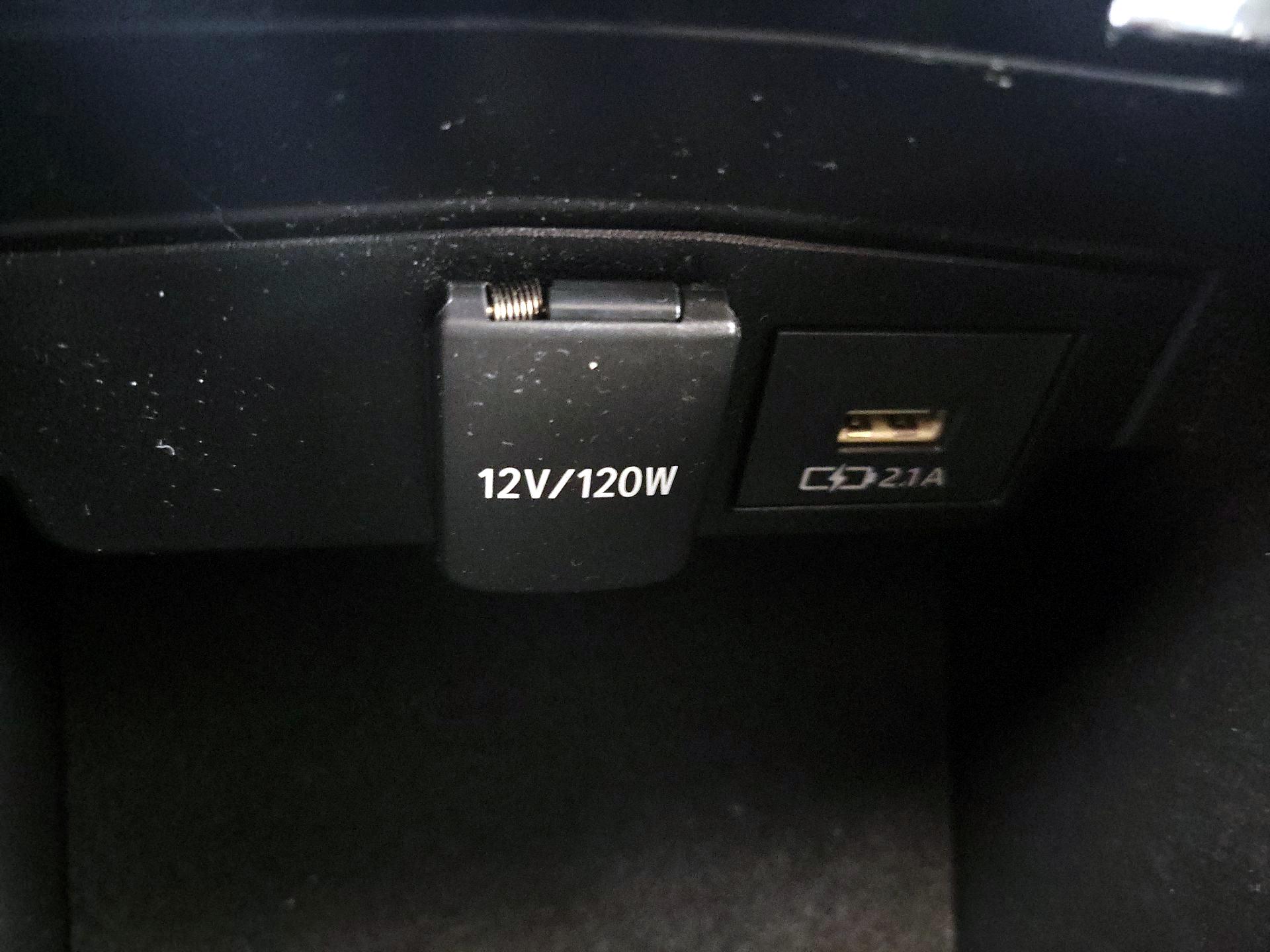 Thumbnail: 2021 Toyota Corolla - 18