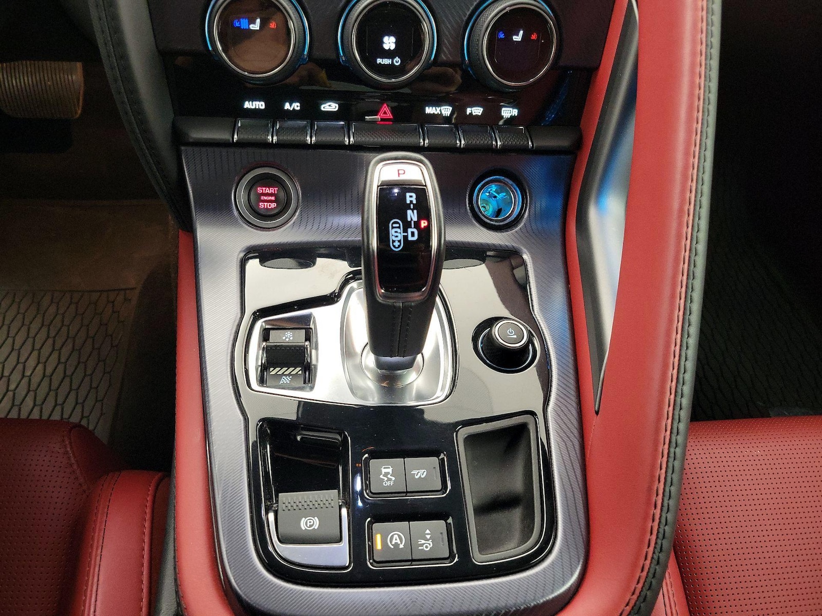 2020 Jaguar F-Type R-Dynamic - Photo 19