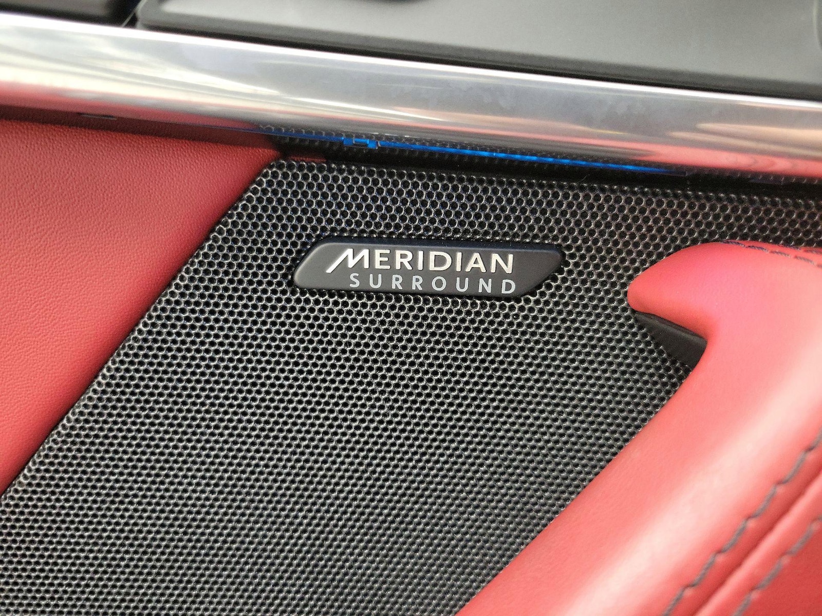 2020 Jaguar F-Type R-Dynamic - Photo 23