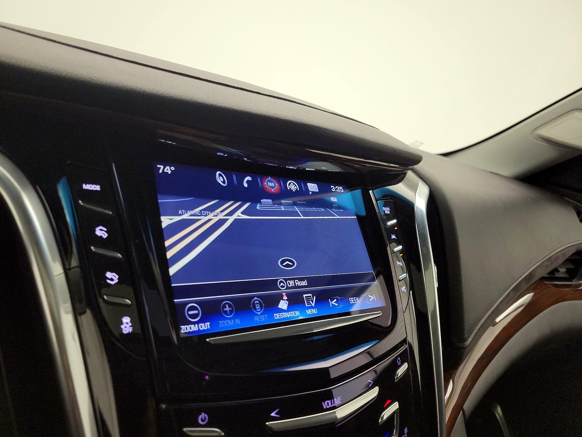 Thumbnail: 2018 Cadillac Escalade - 14