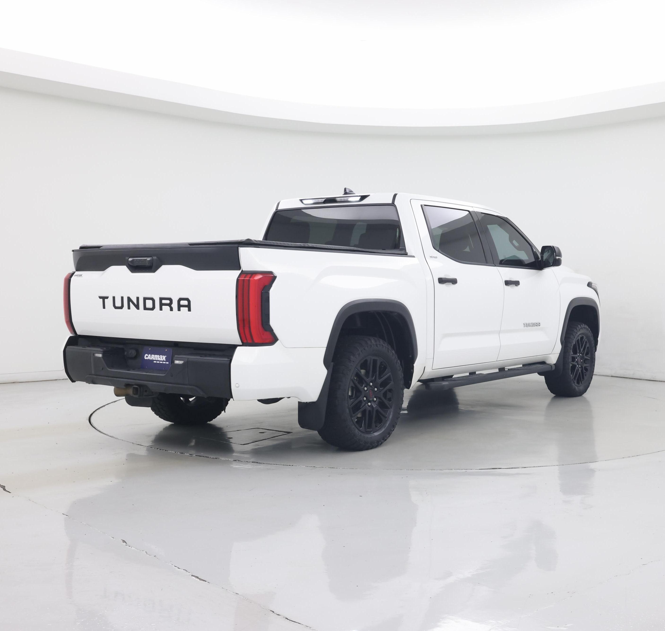Thumbnail: 2022 Toyota Tundra - 8