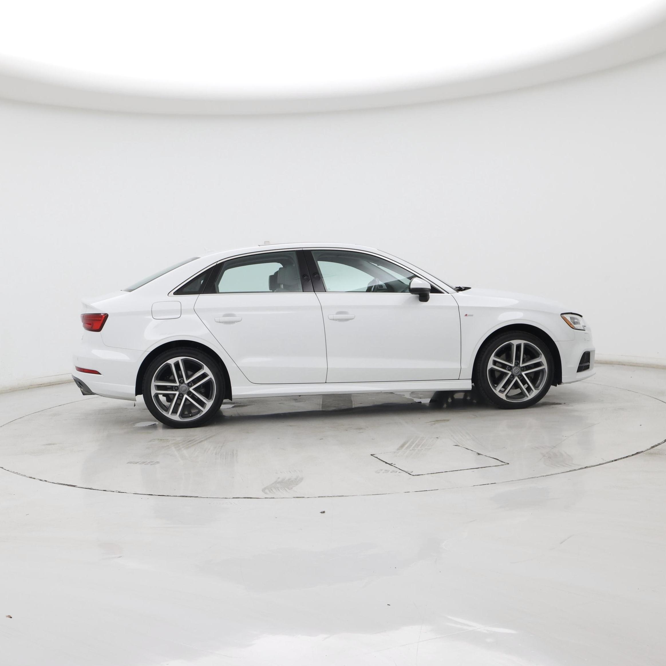 Thumbnail: 2017 Audi A3 - 7