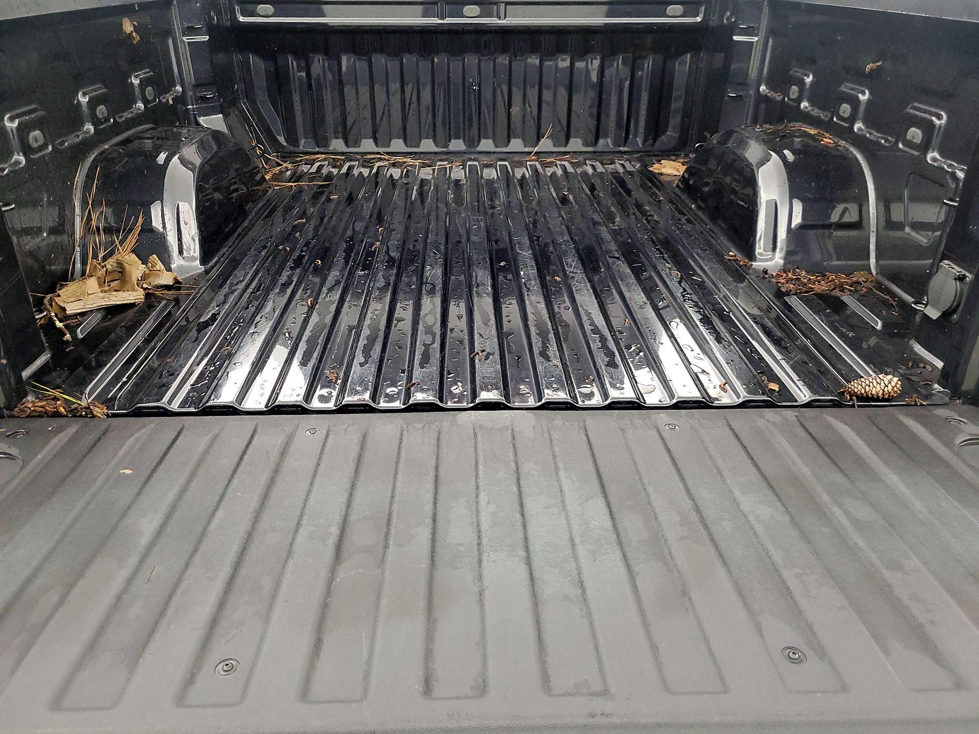Thumbnail: 2023 Chevrolet Silverado 1500 - 20