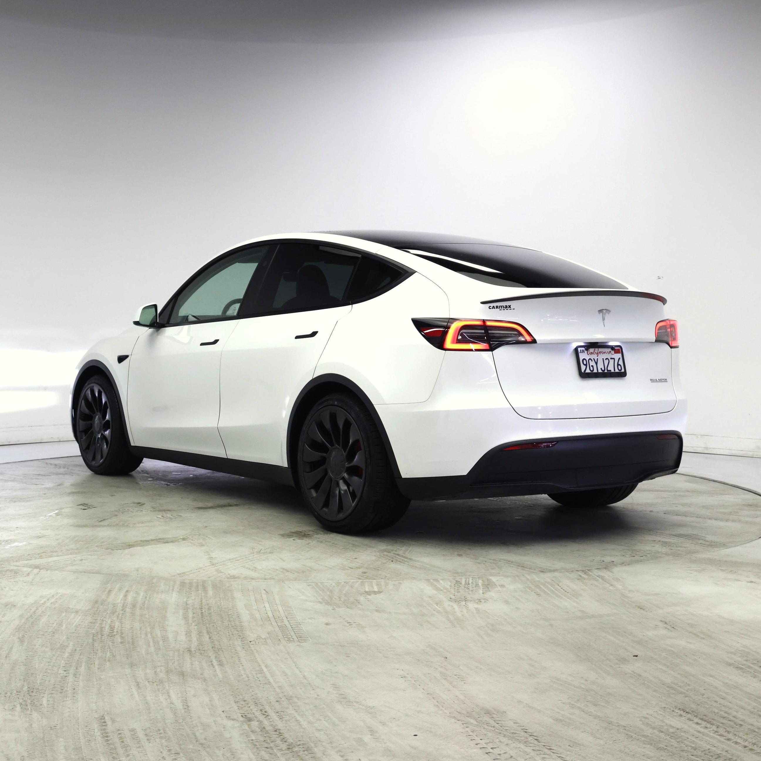 Thumbnail: 2023 Tesla Model Y - 2