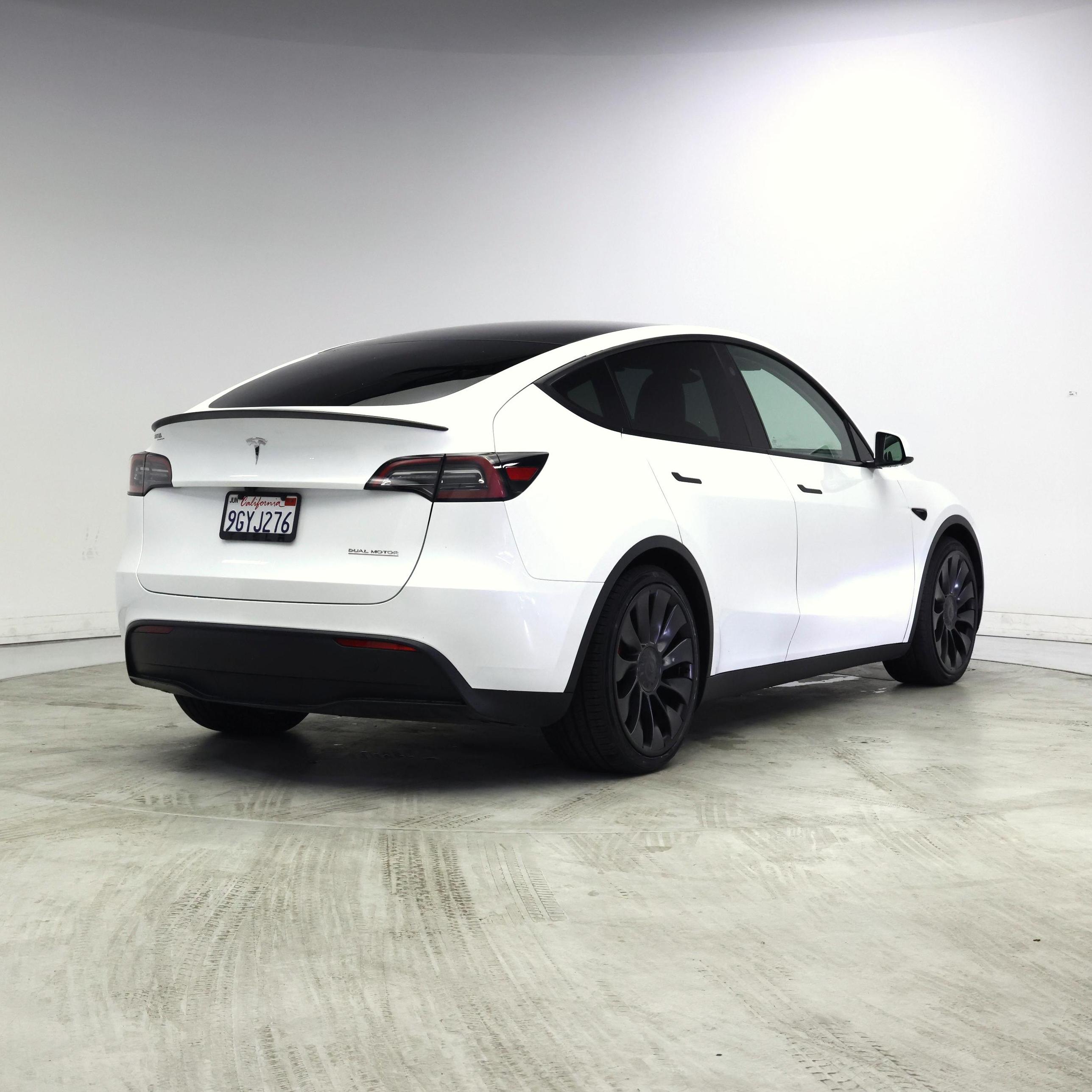 Thumbnail: 2023 Tesla Model Y - 8