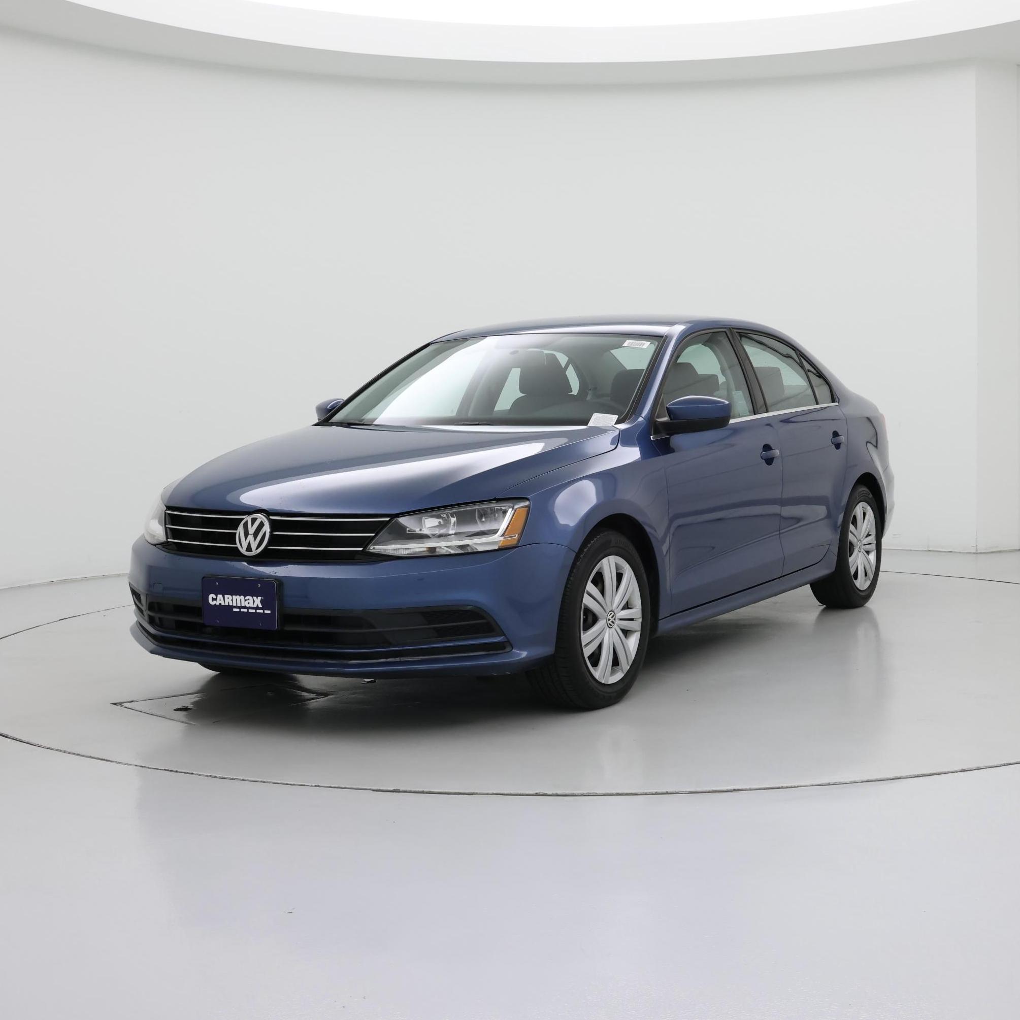Thumbnail: 2017 Volkswagen Jetta - 4