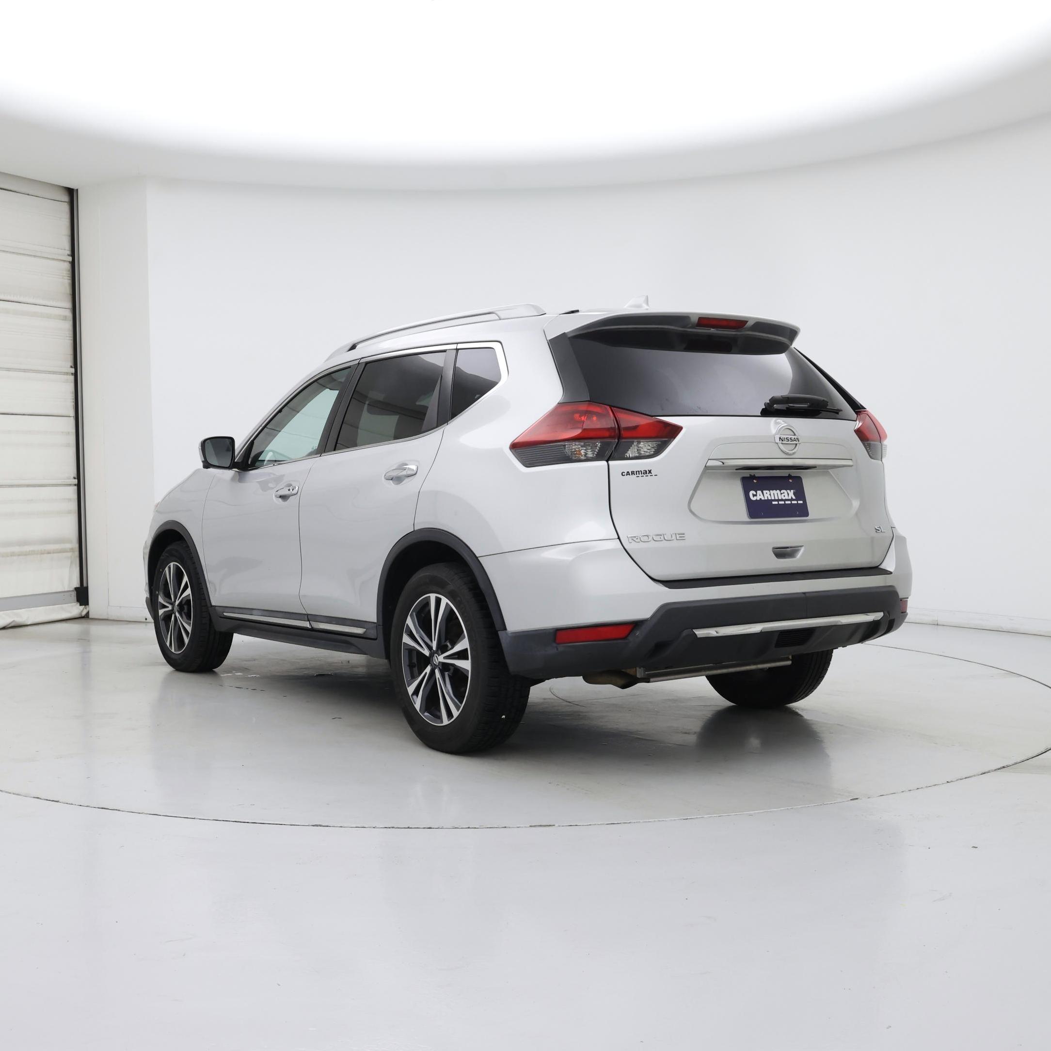 Thumbnail: 2018 Nissan Rogue - 2