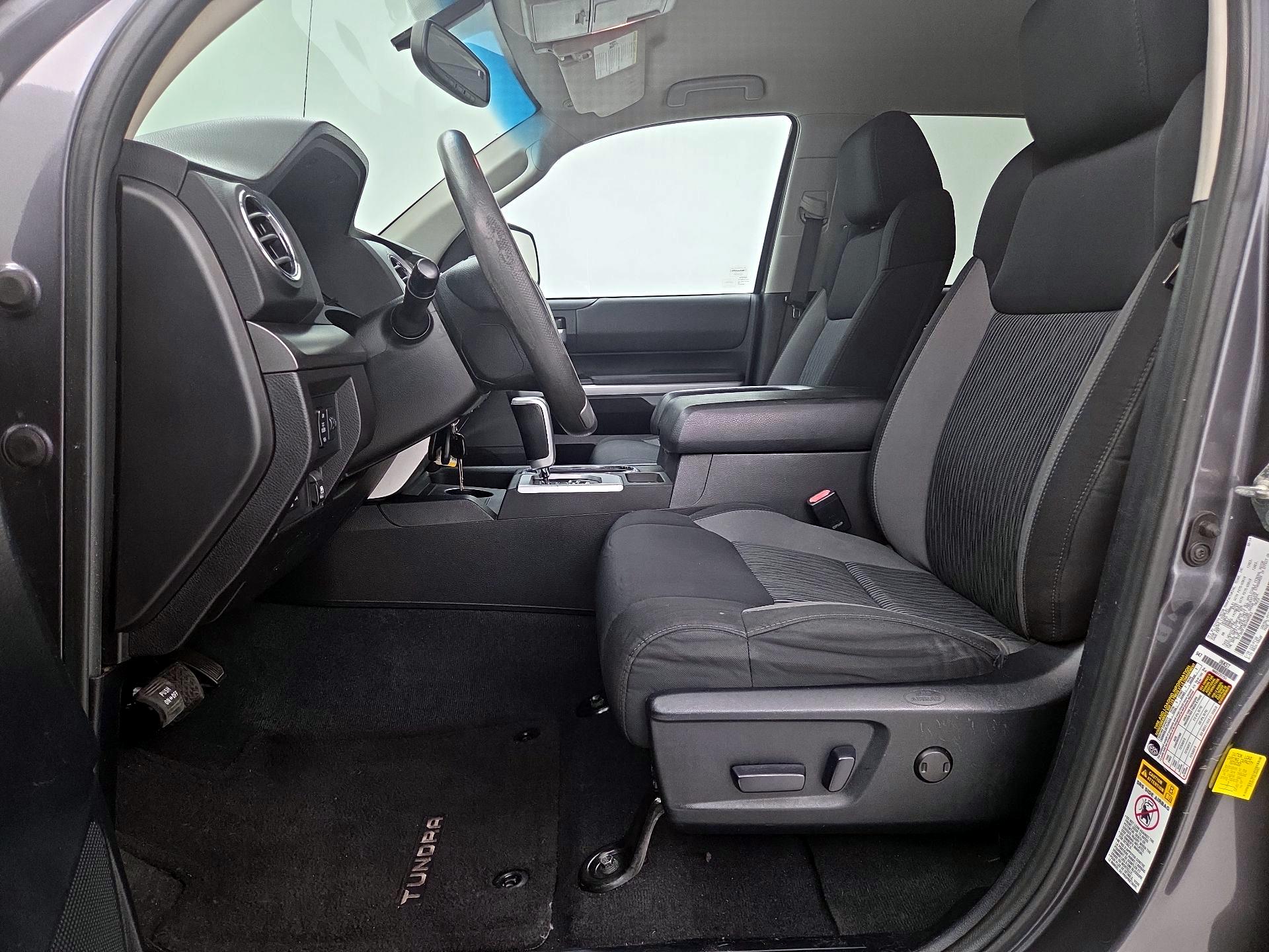 Thumbnail: 2014 Toyota Tundra - 11