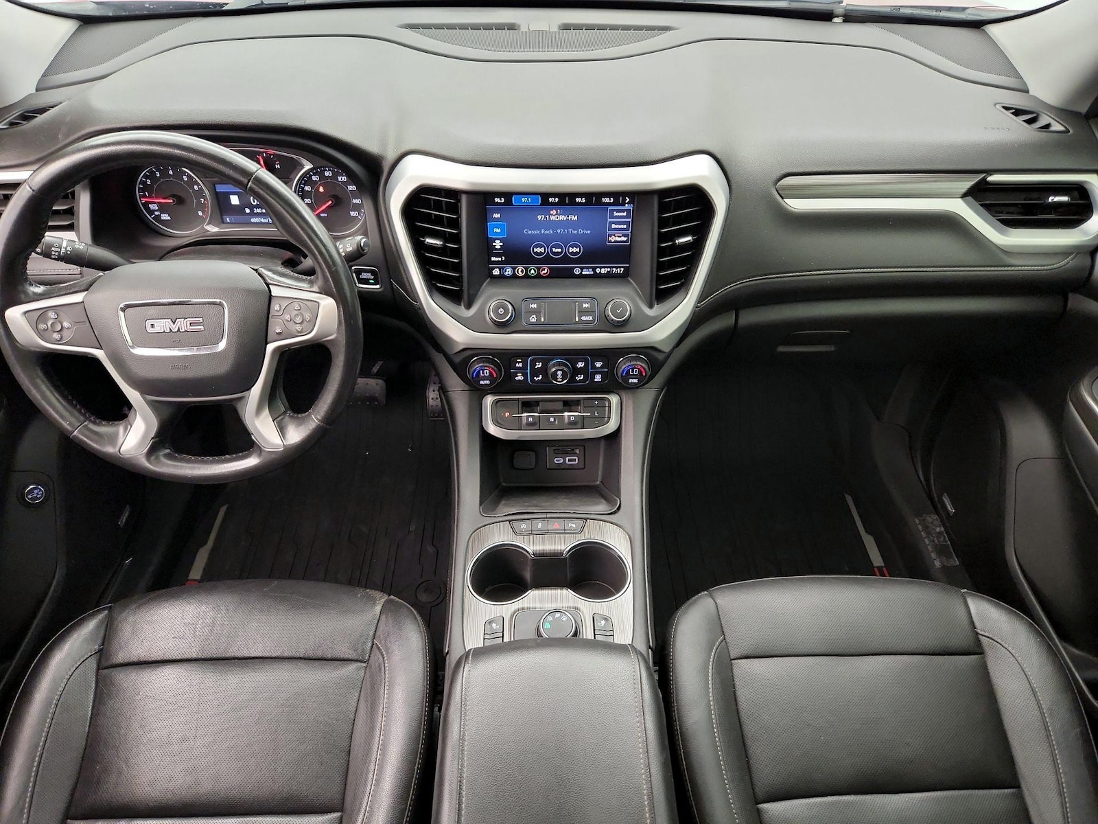 2020 GMC Acadia SLT - Photo 10