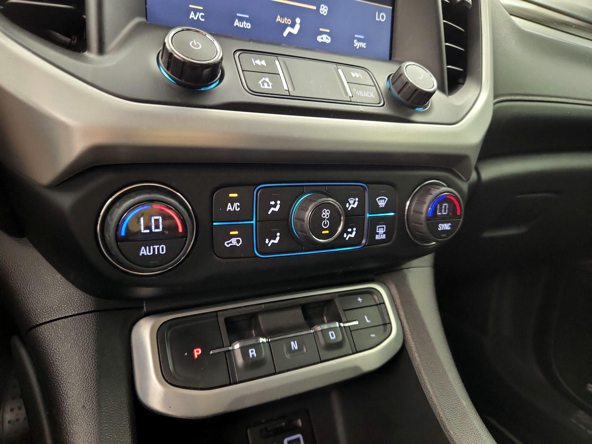 Thumbnail: 2020 GMC Acadia - 16