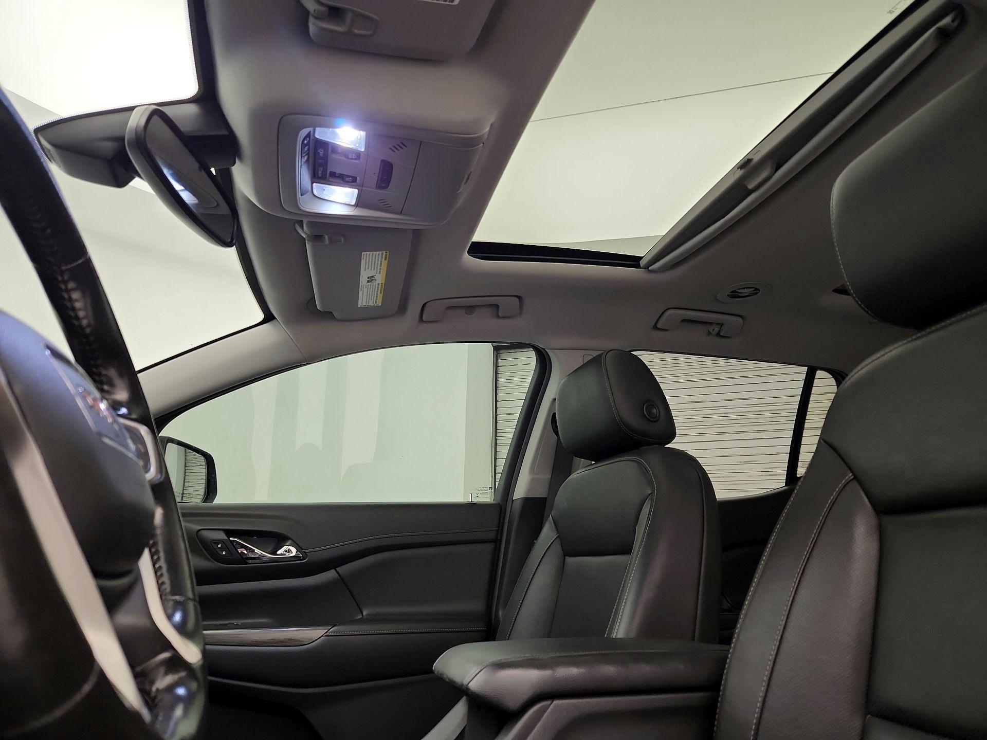 Thumbnail: 2020 GMC Acadia - 19