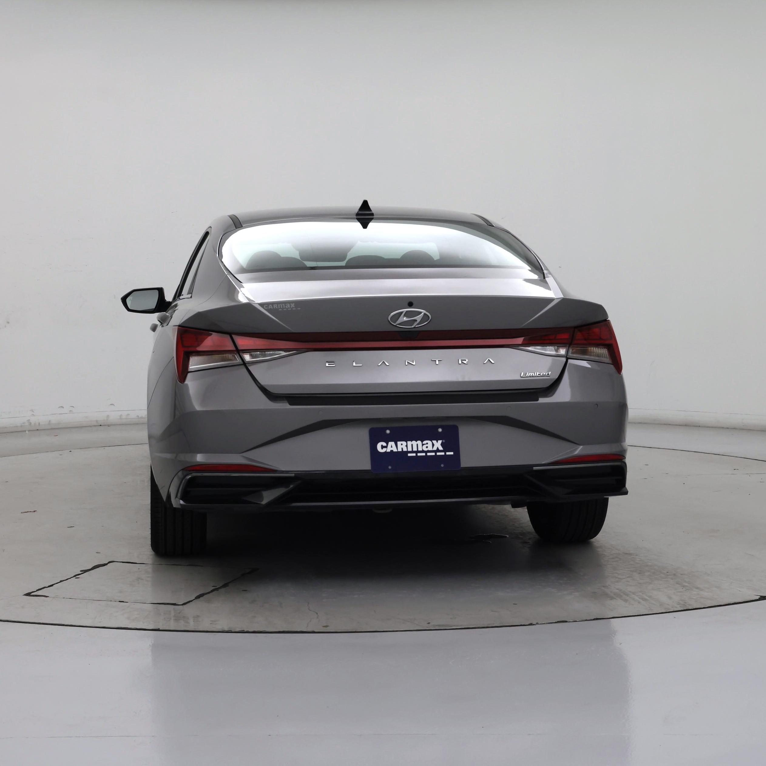 Thumbnail: 2023 Hyundai Elantra - 6